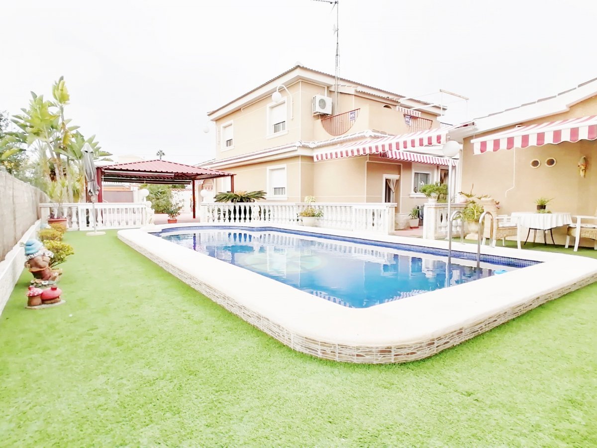 property image #0