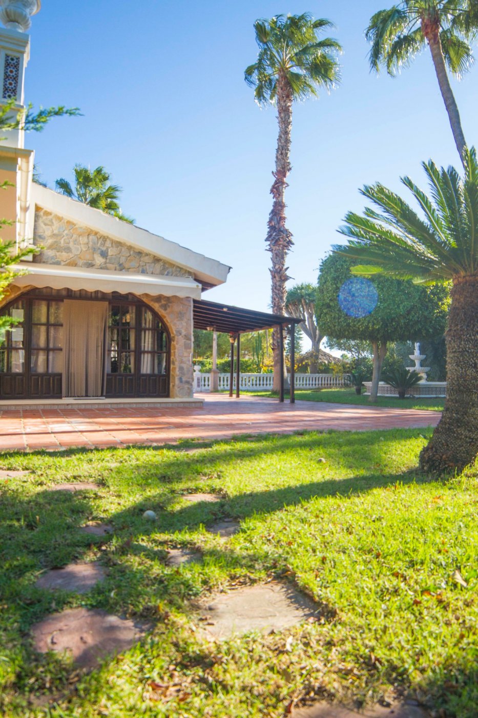 property image #2