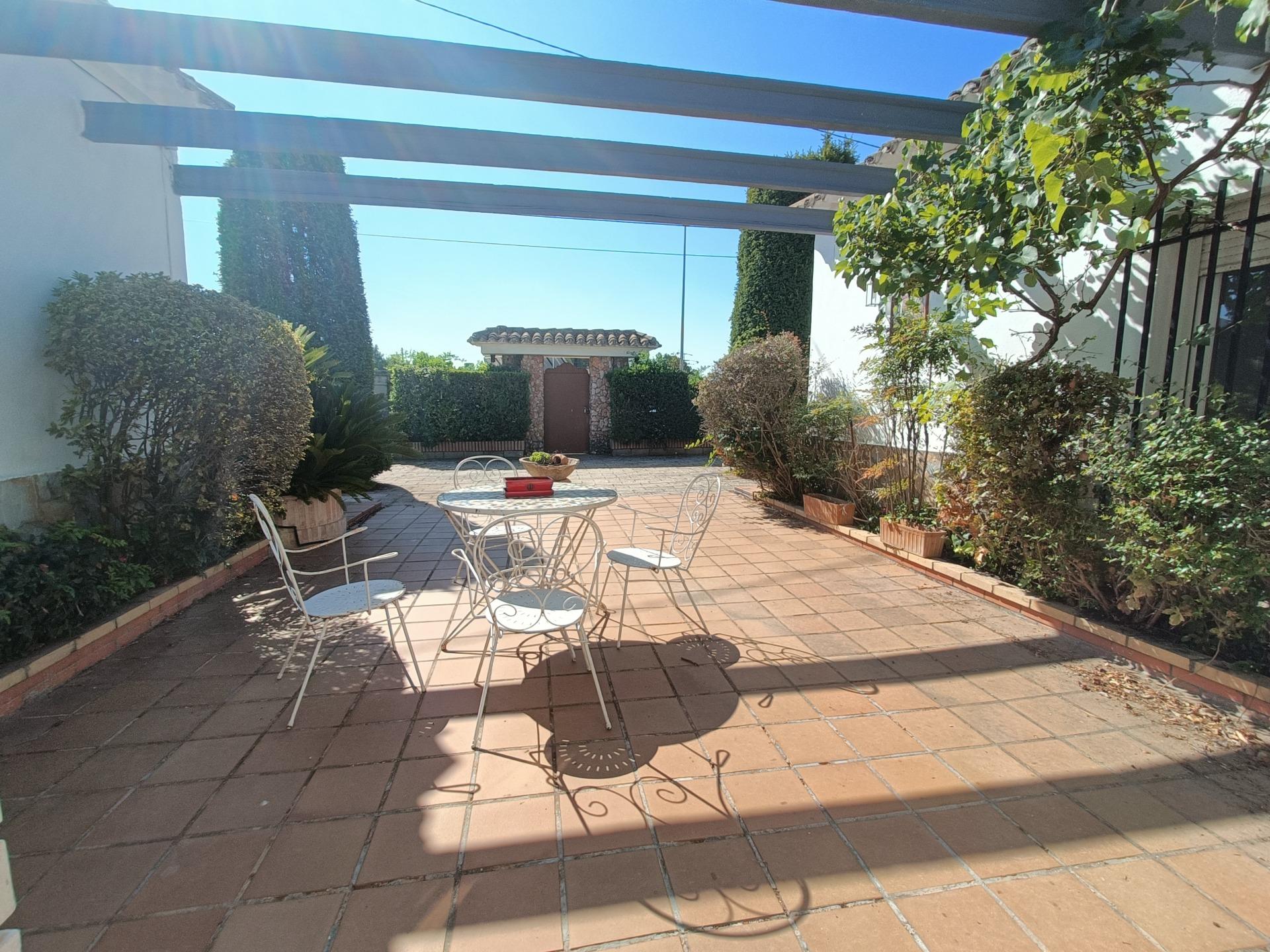 property image #1