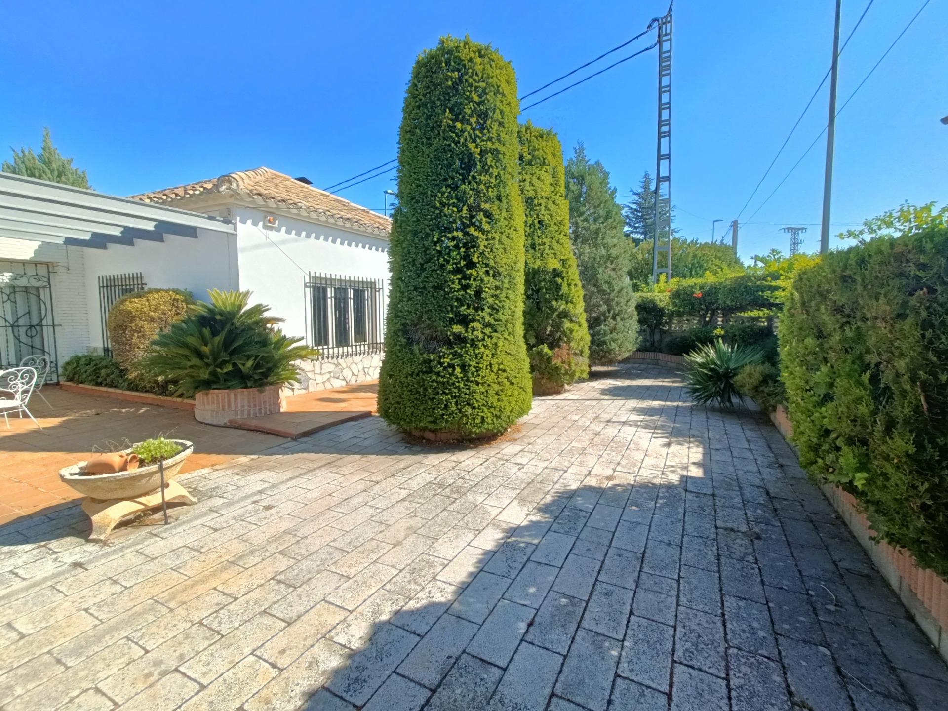 property image #2