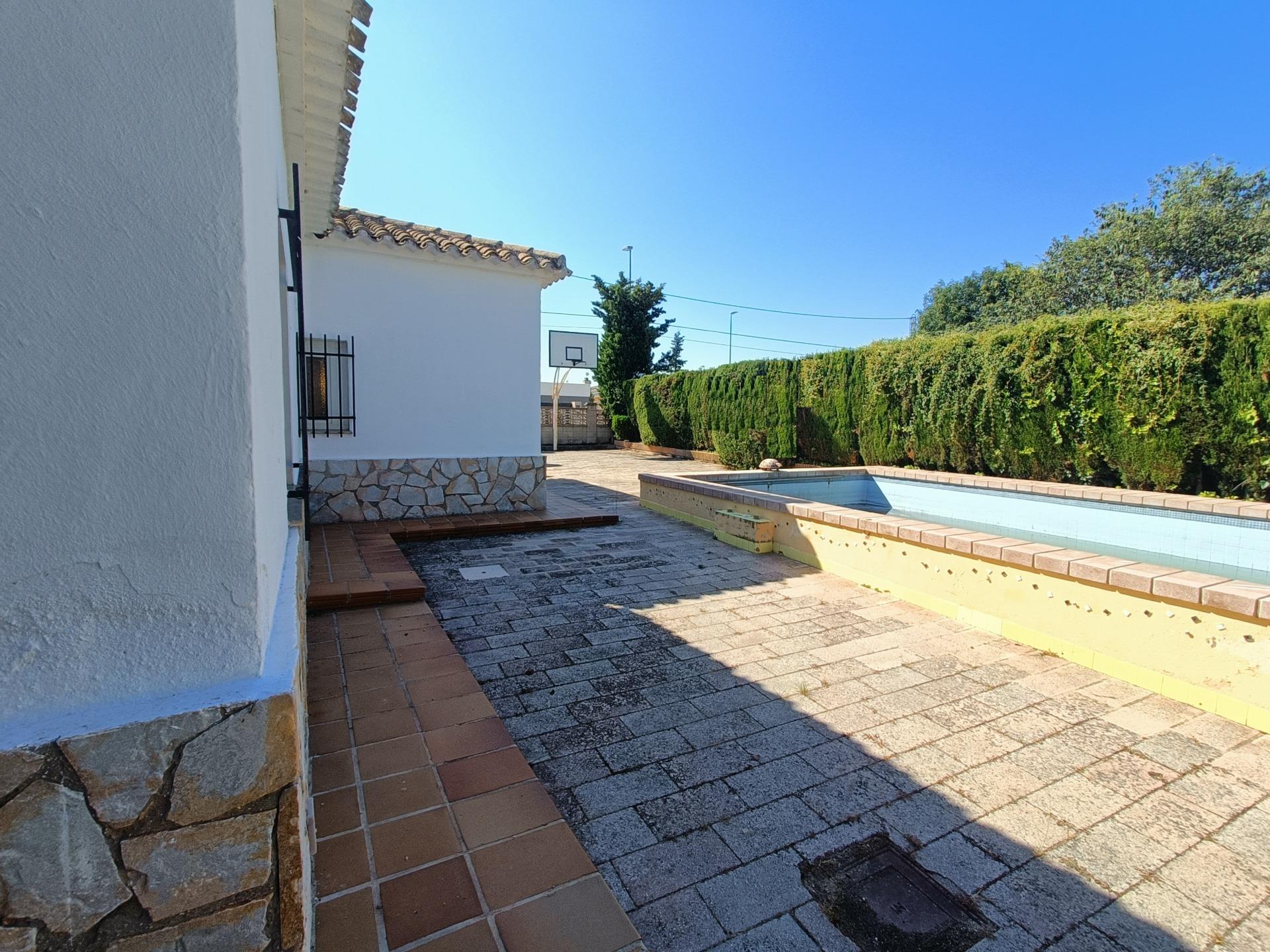 property image #4