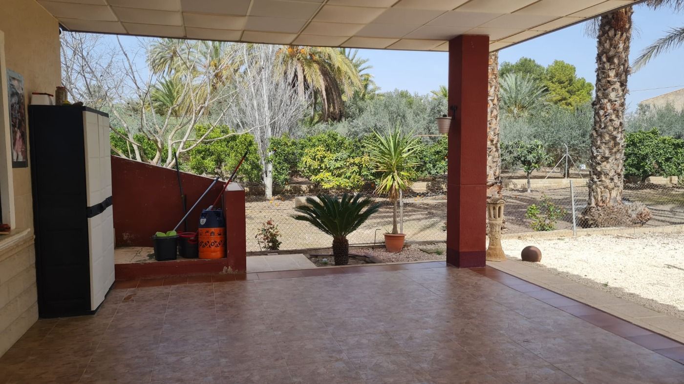 property image #3