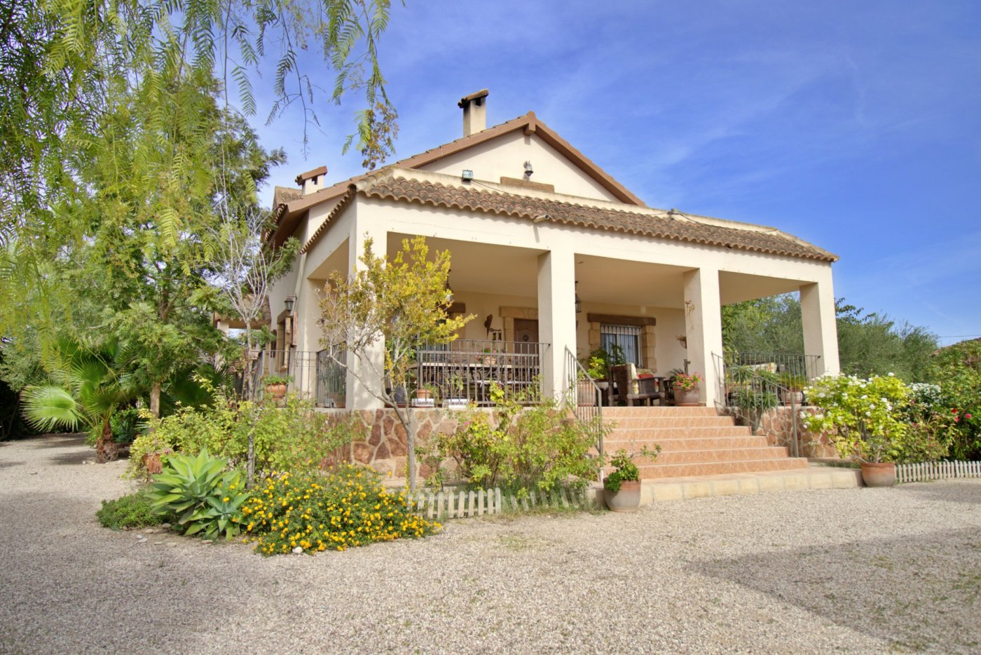 property image #1