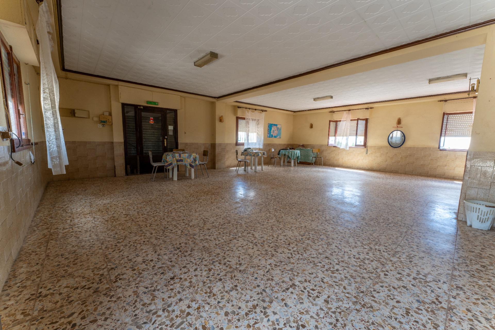 property image #0