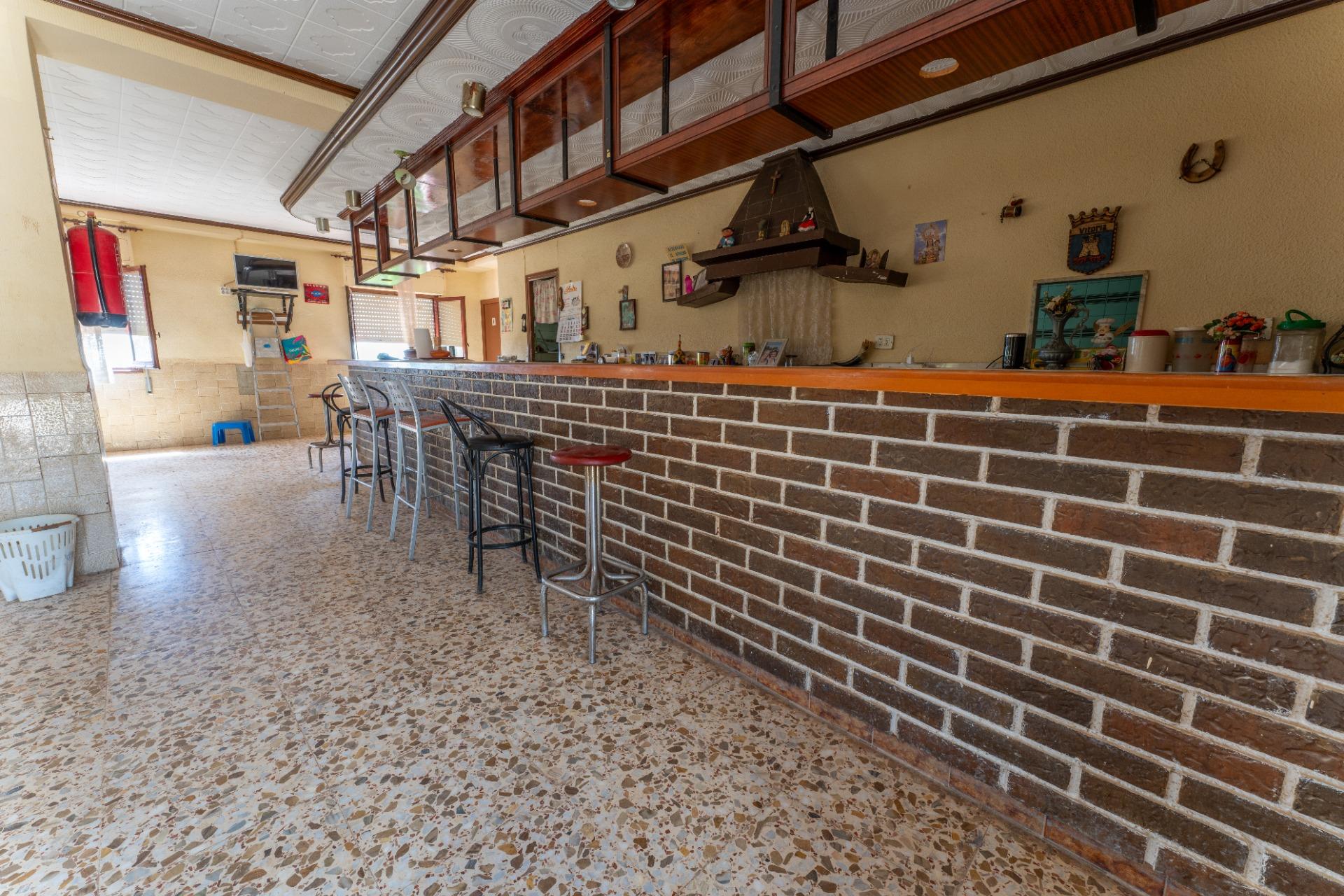property image #3
