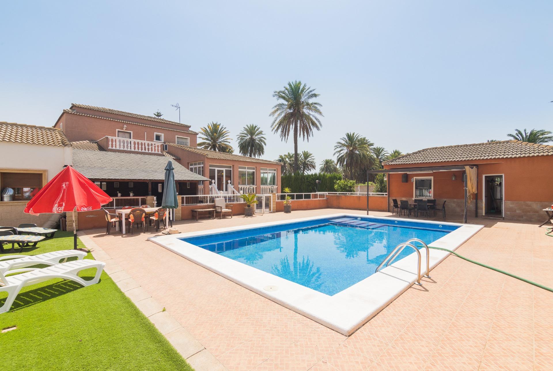 property image #0