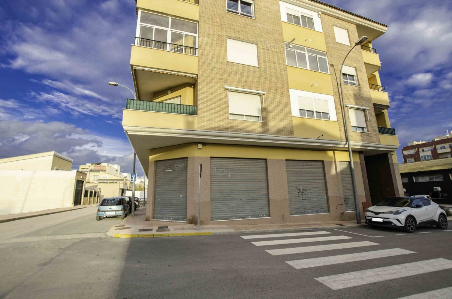 property image #1
