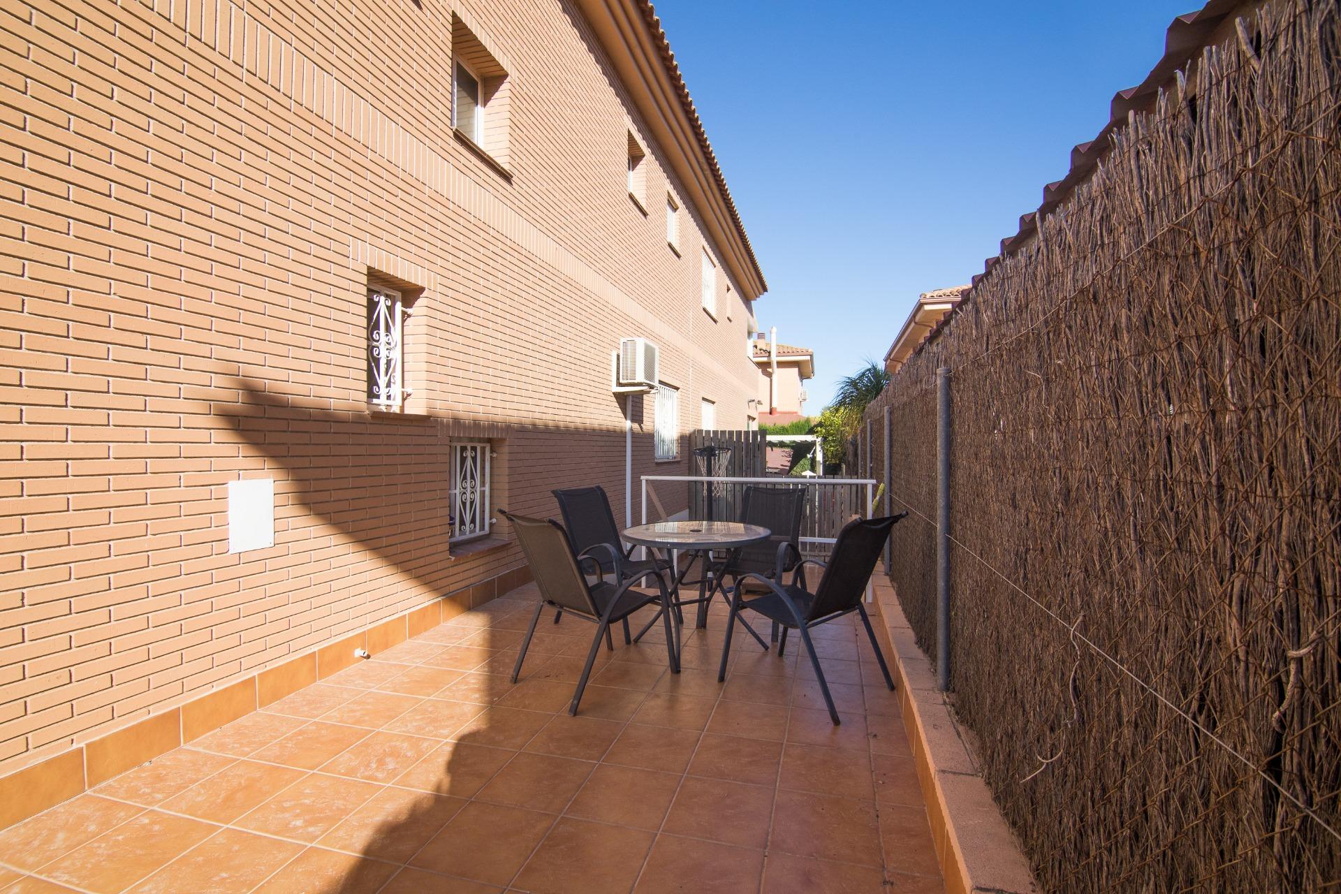 property image #3