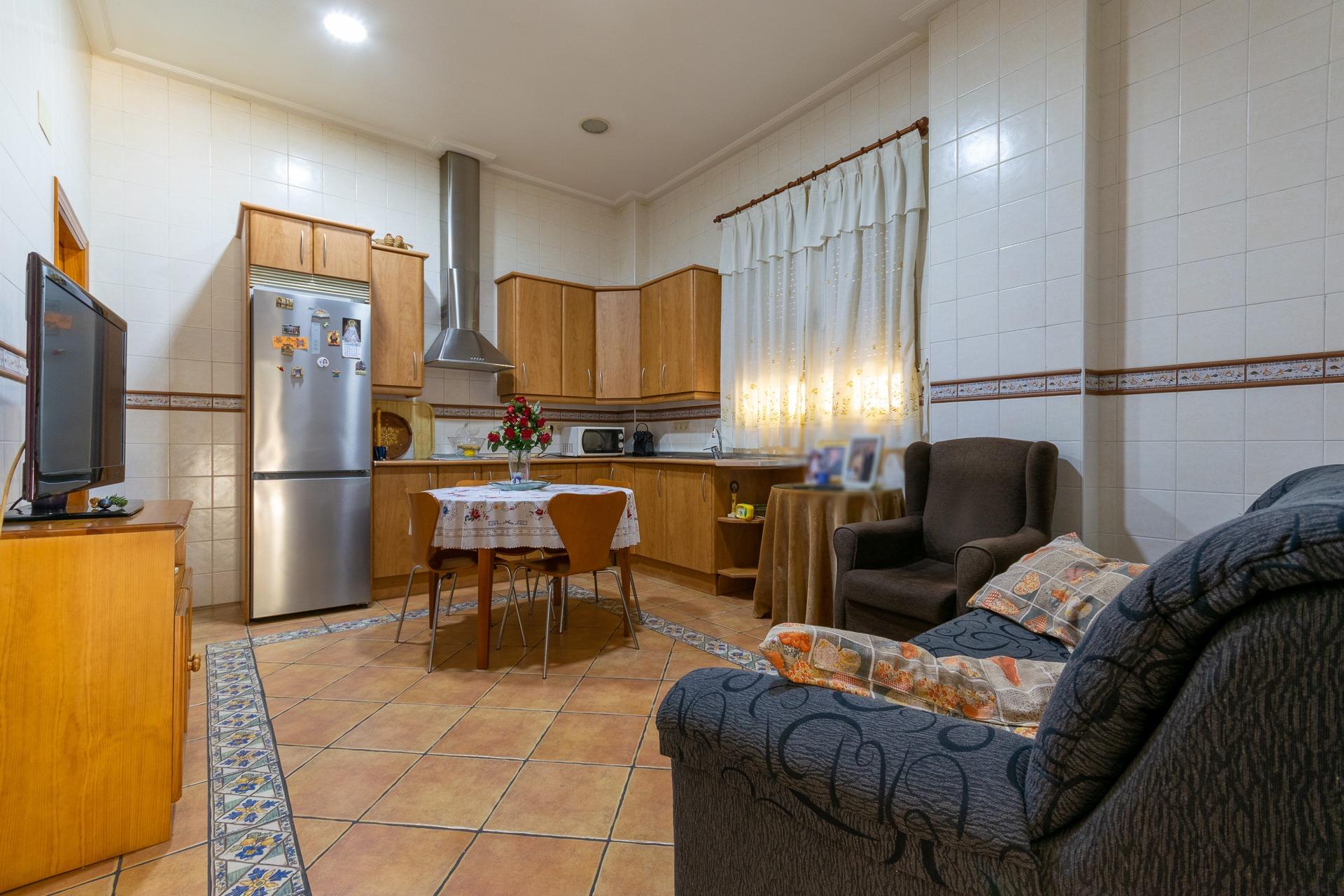 property image #4