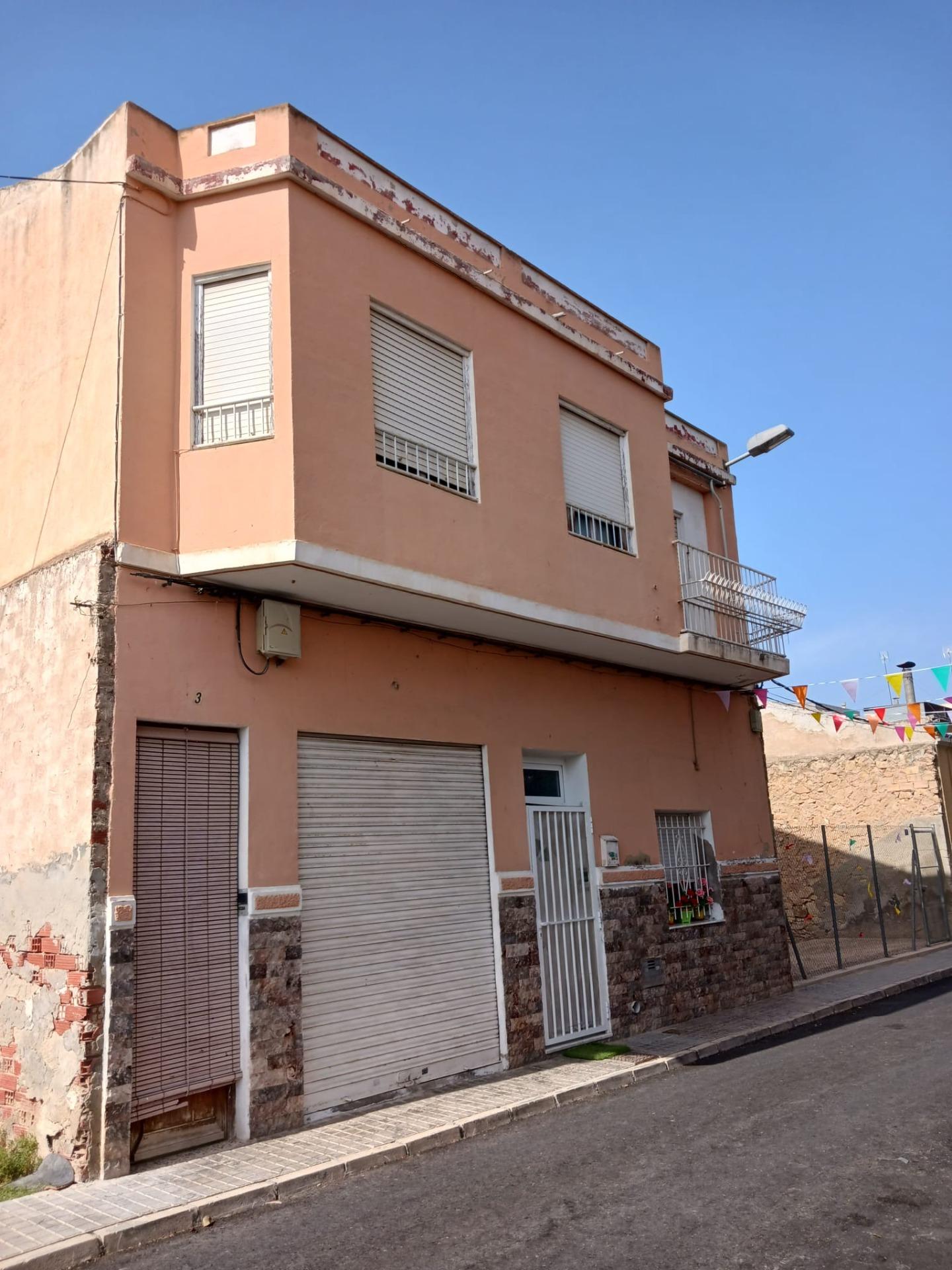 property image #1