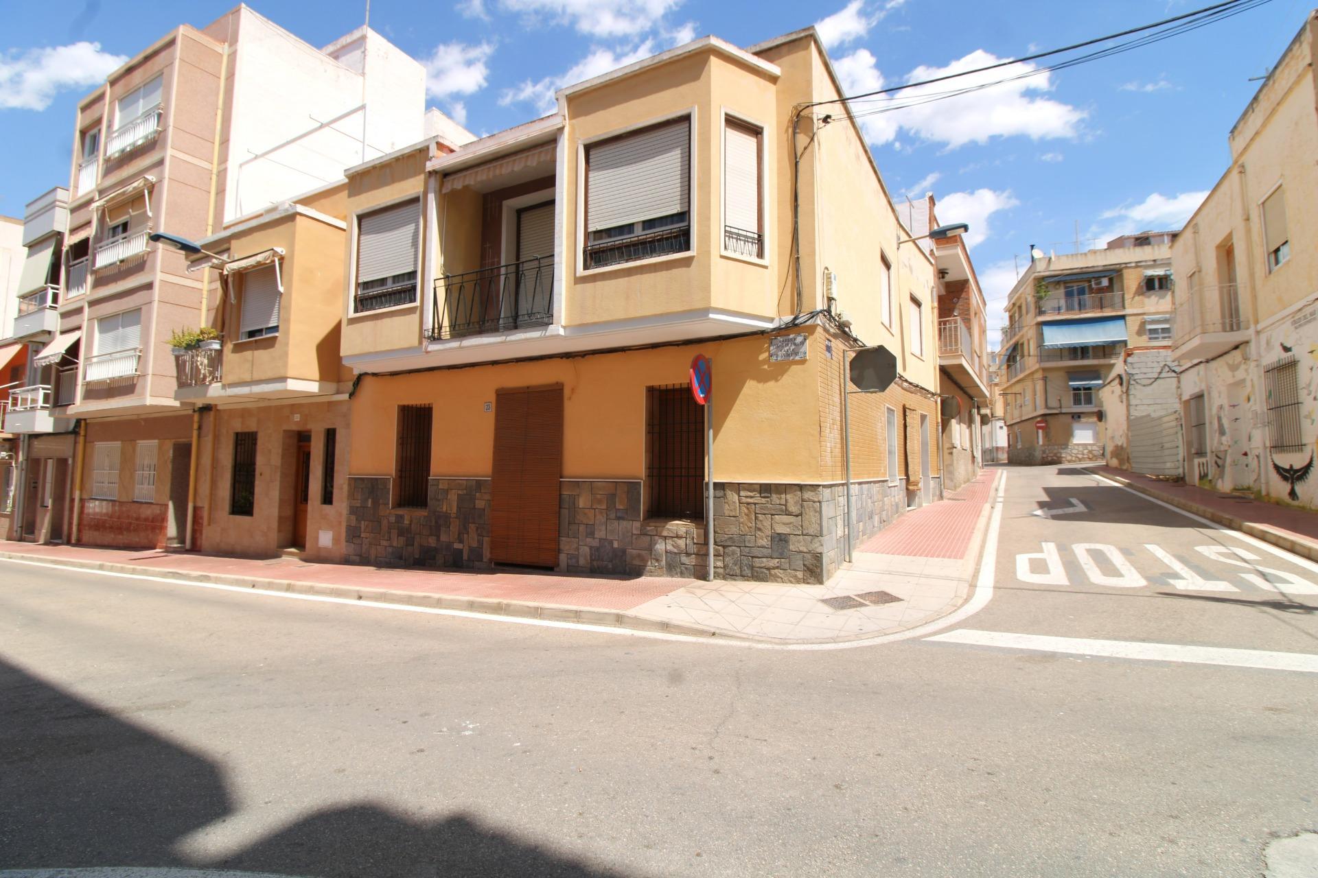 property image #0