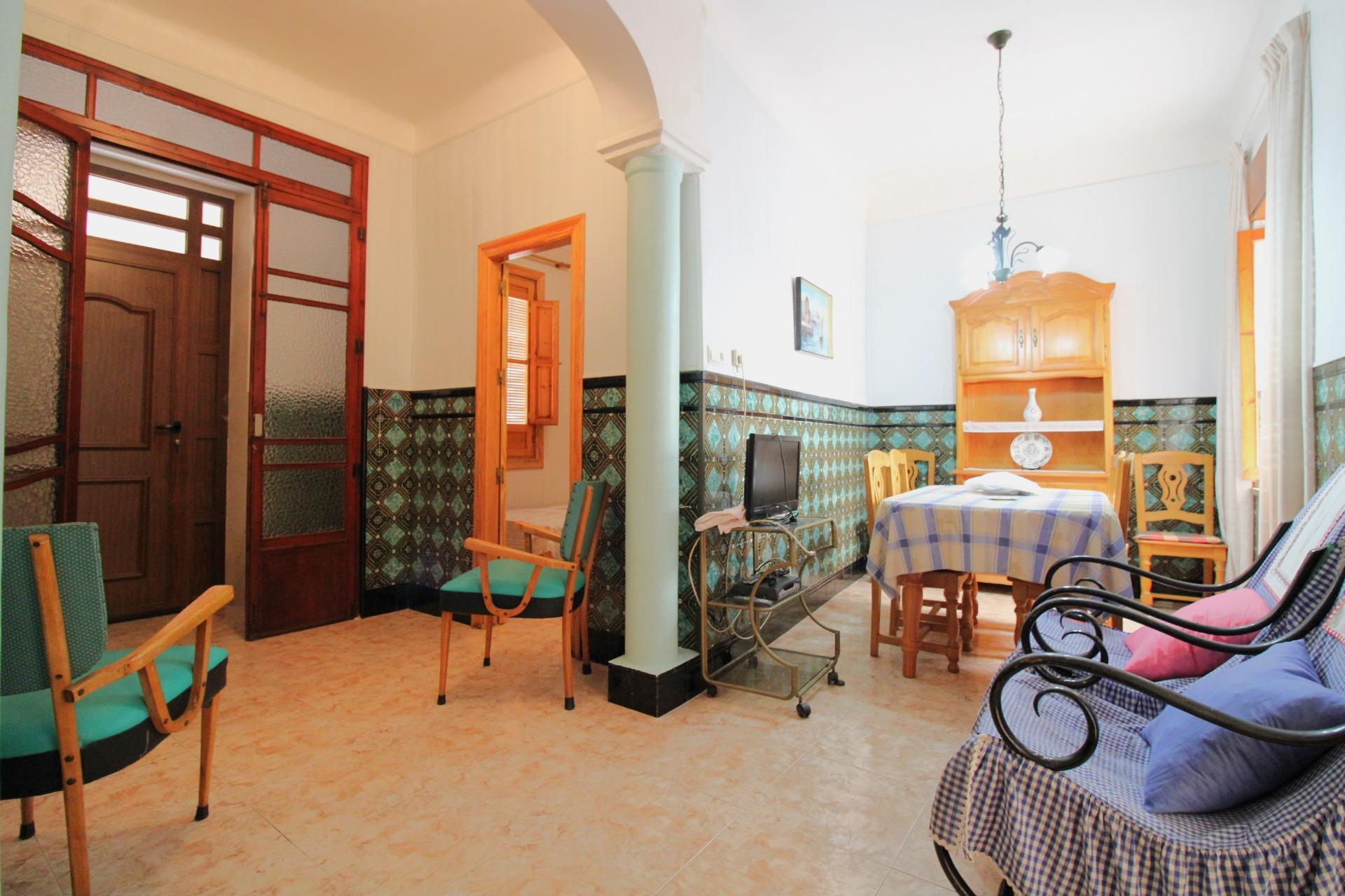 property image #3