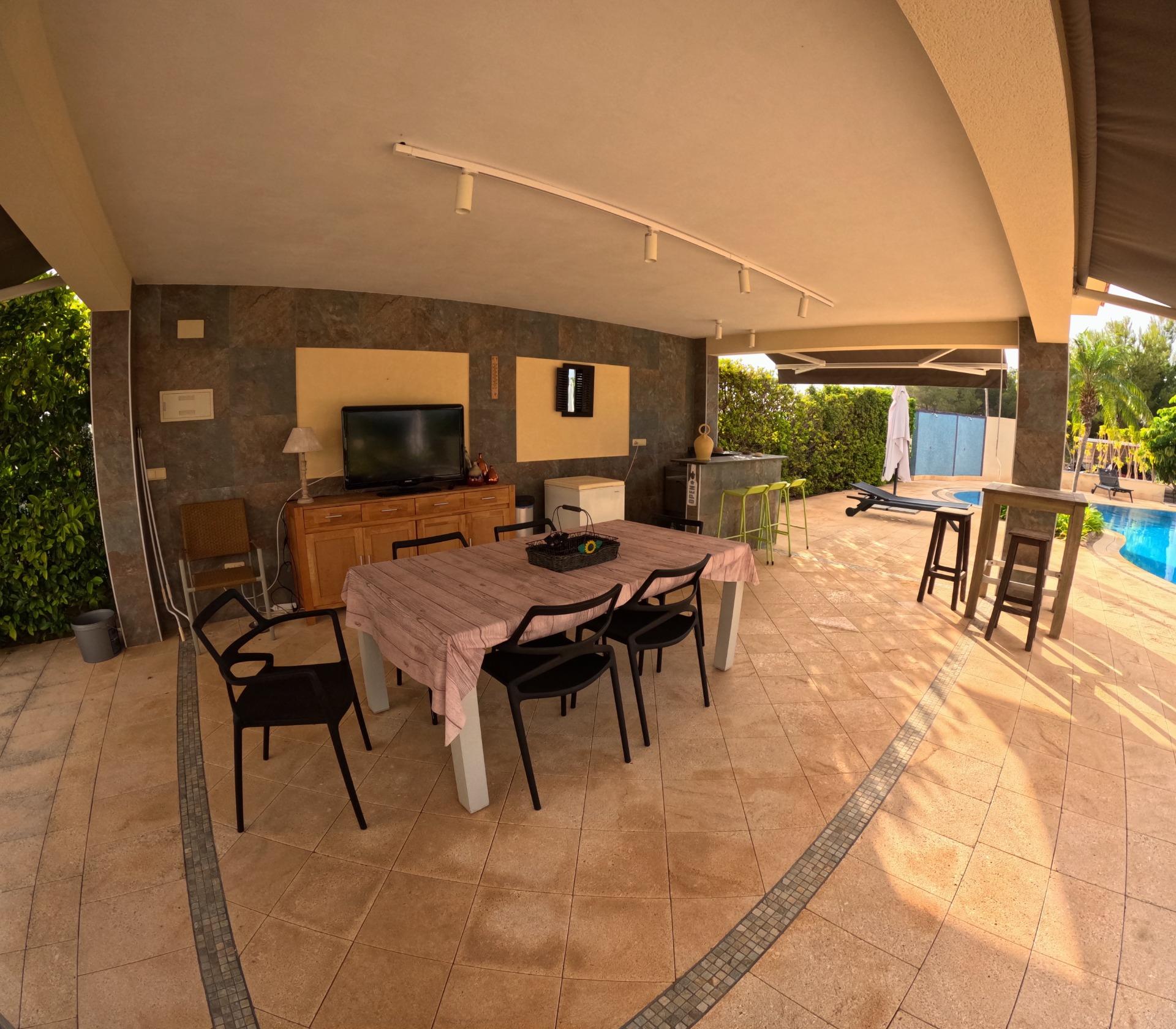 property image #2