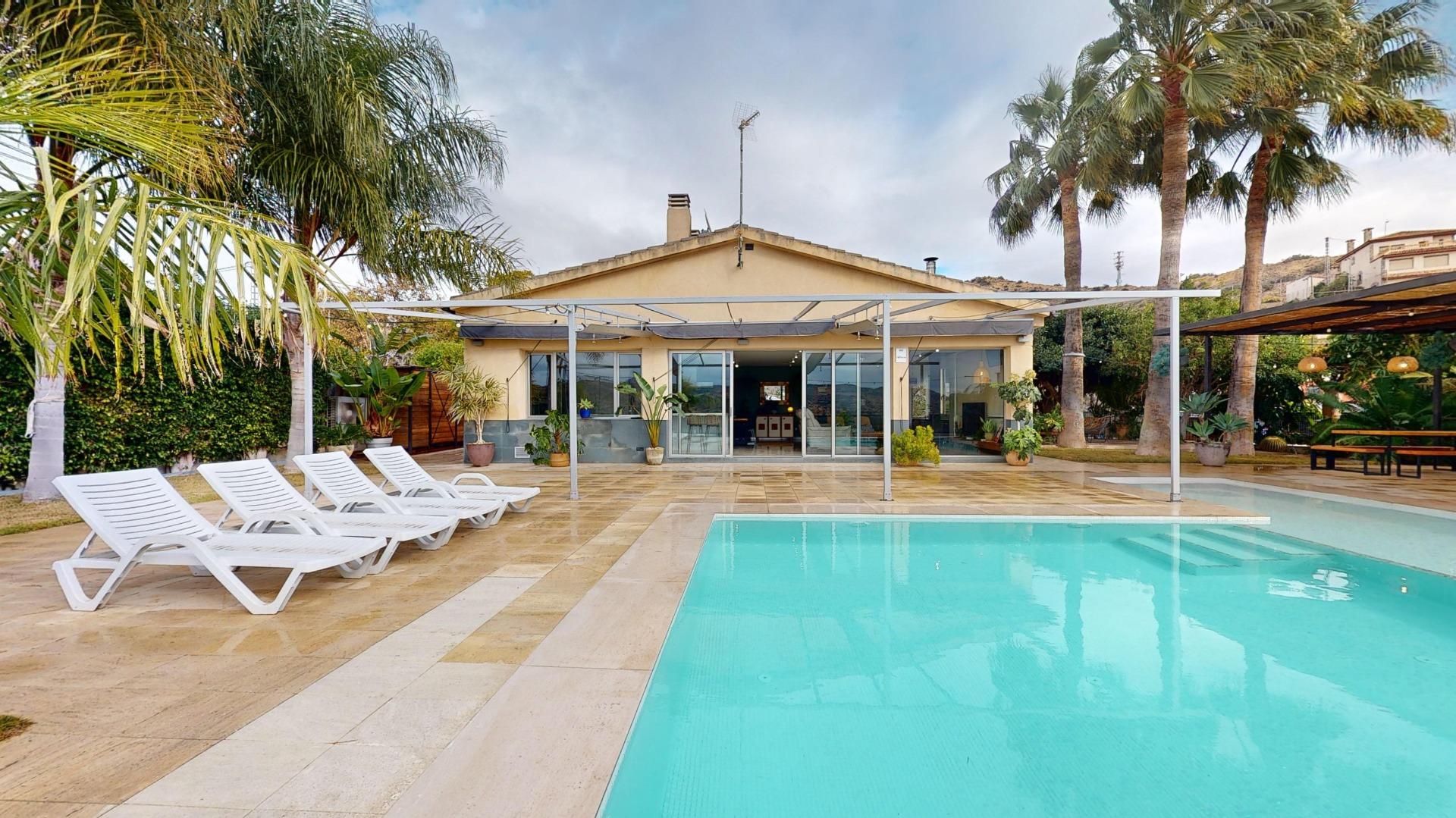 property image #0