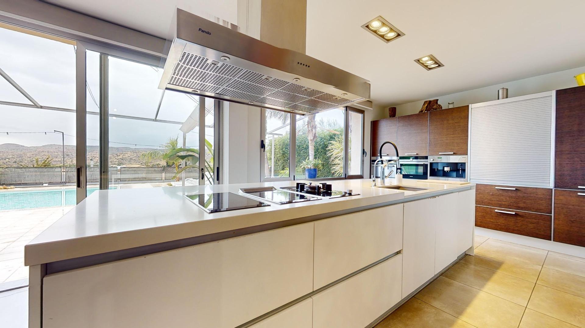 property image #2