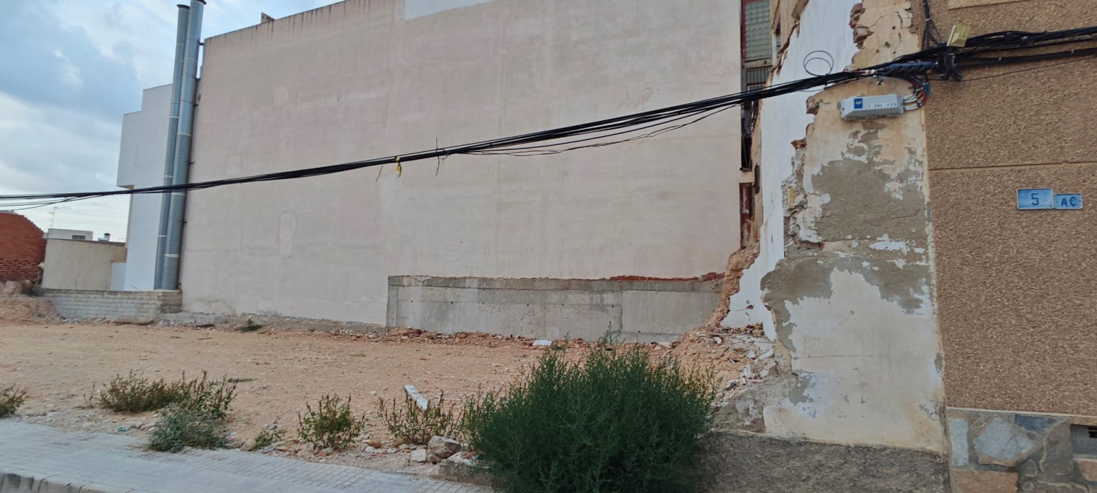 property image #1