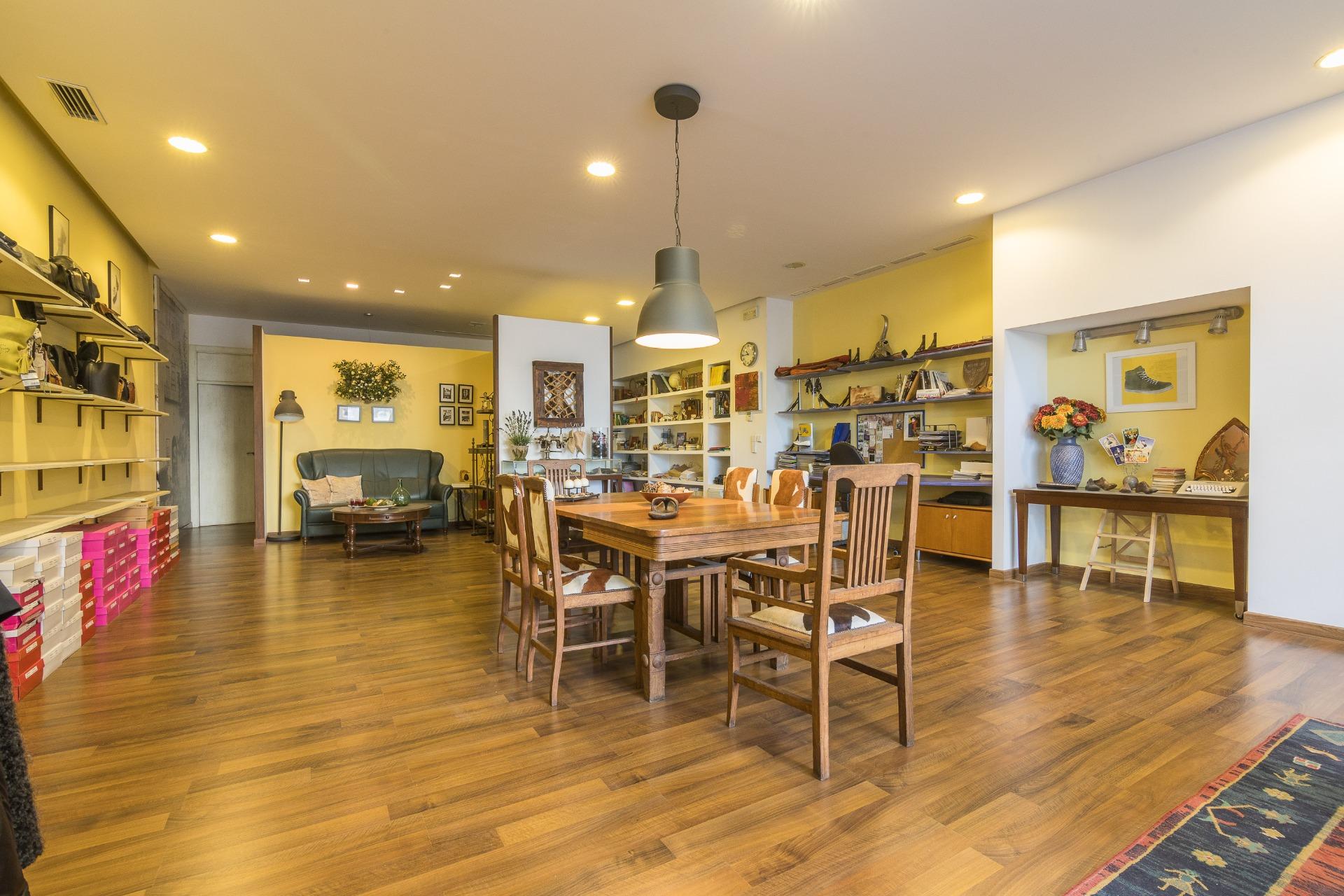 property image #2