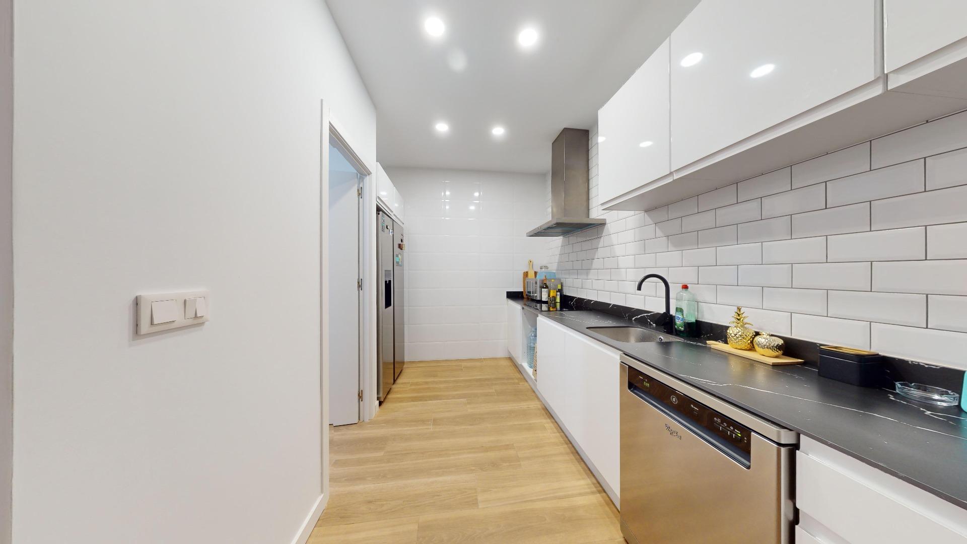 property image #1