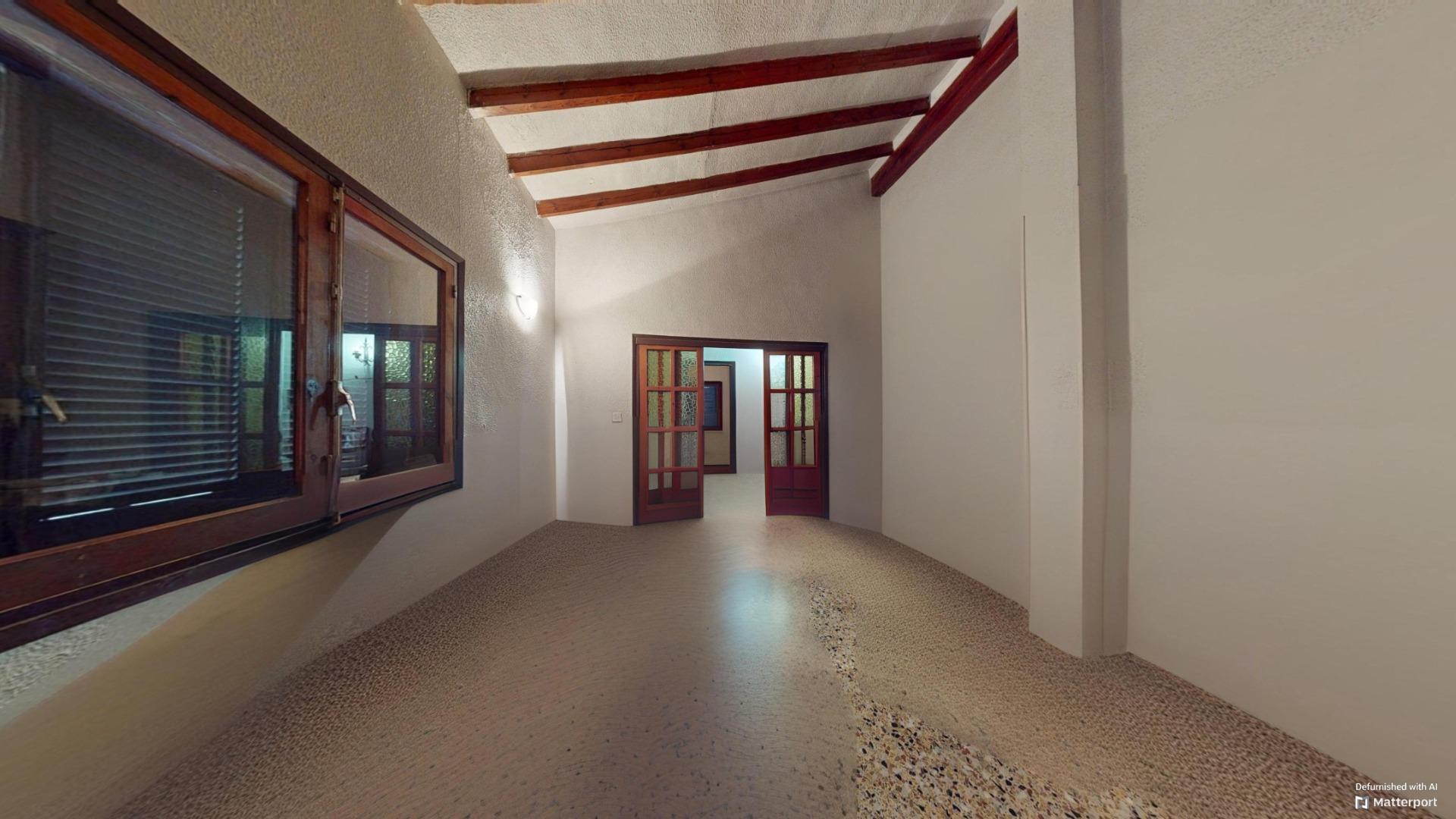 property image #3