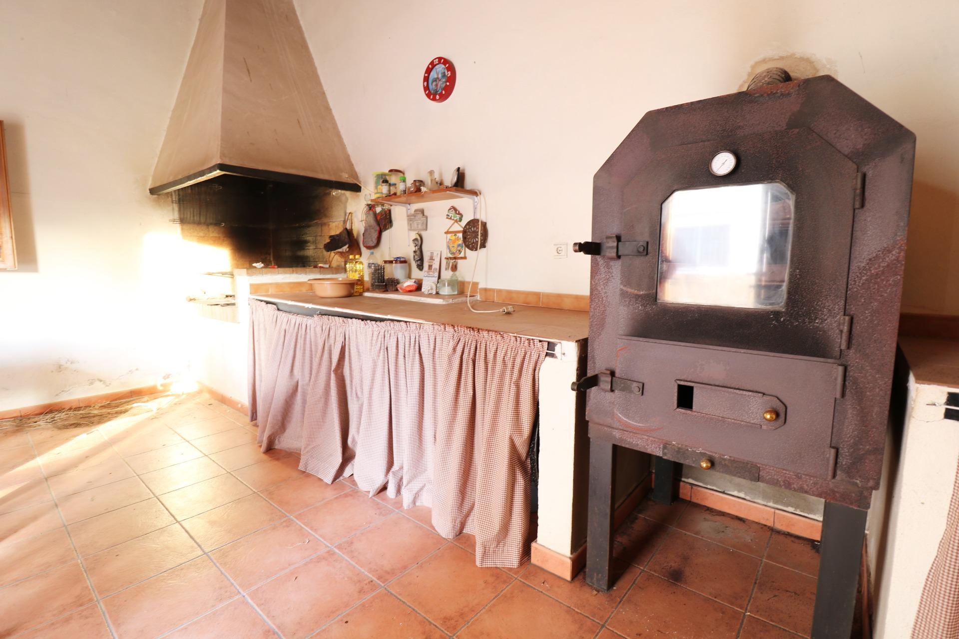 property image #3