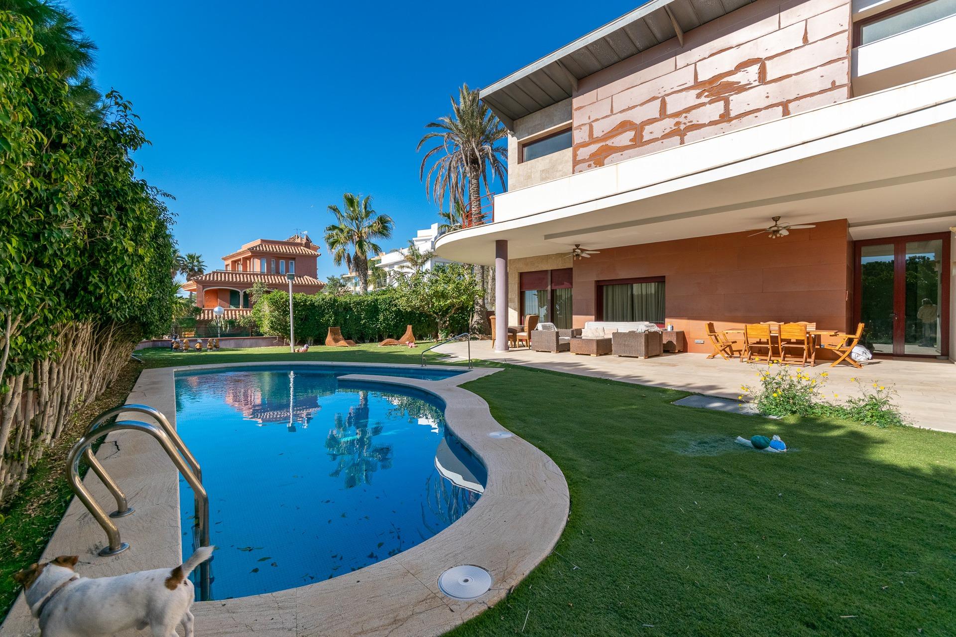 property image #0