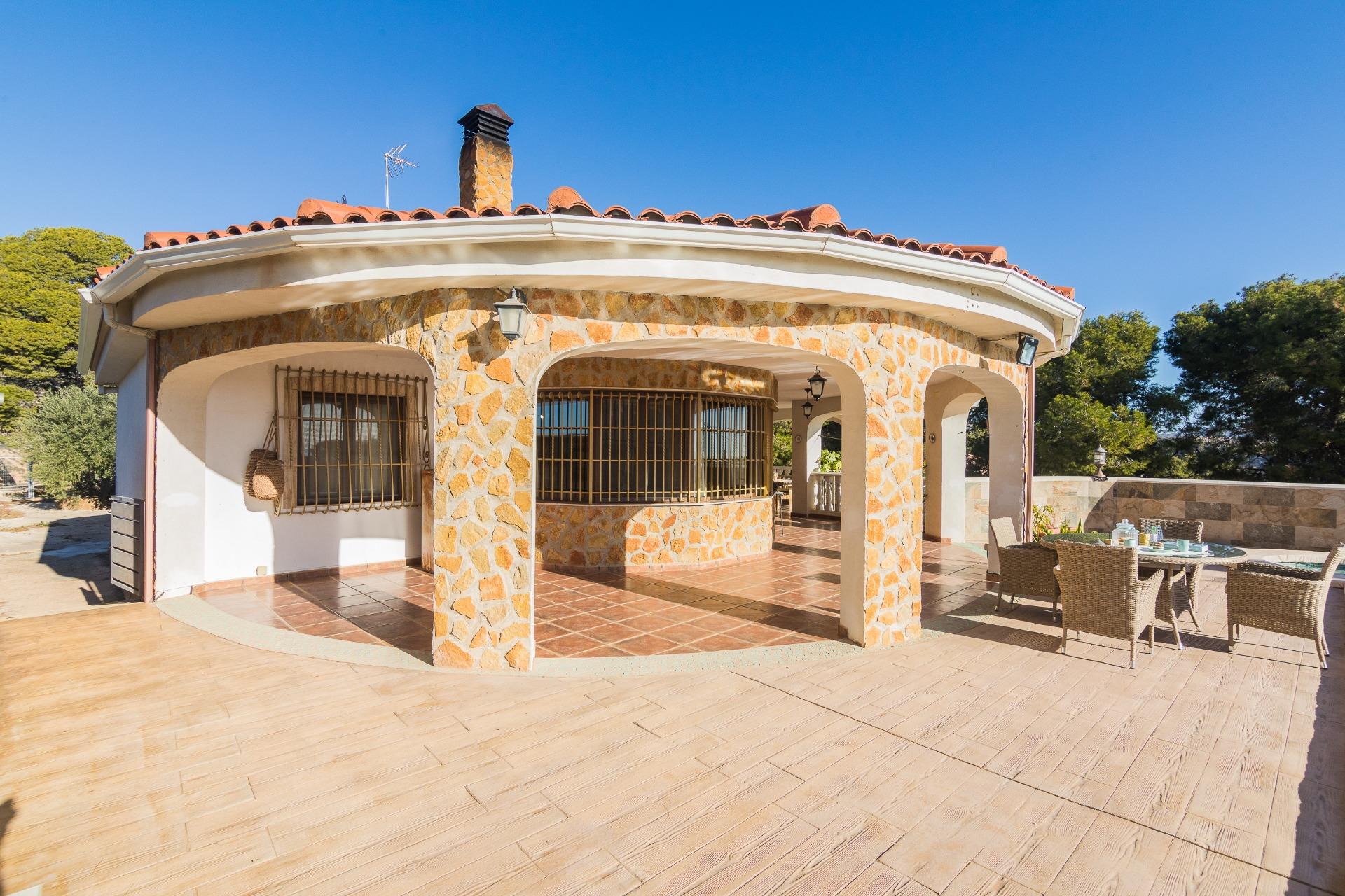 property image #2