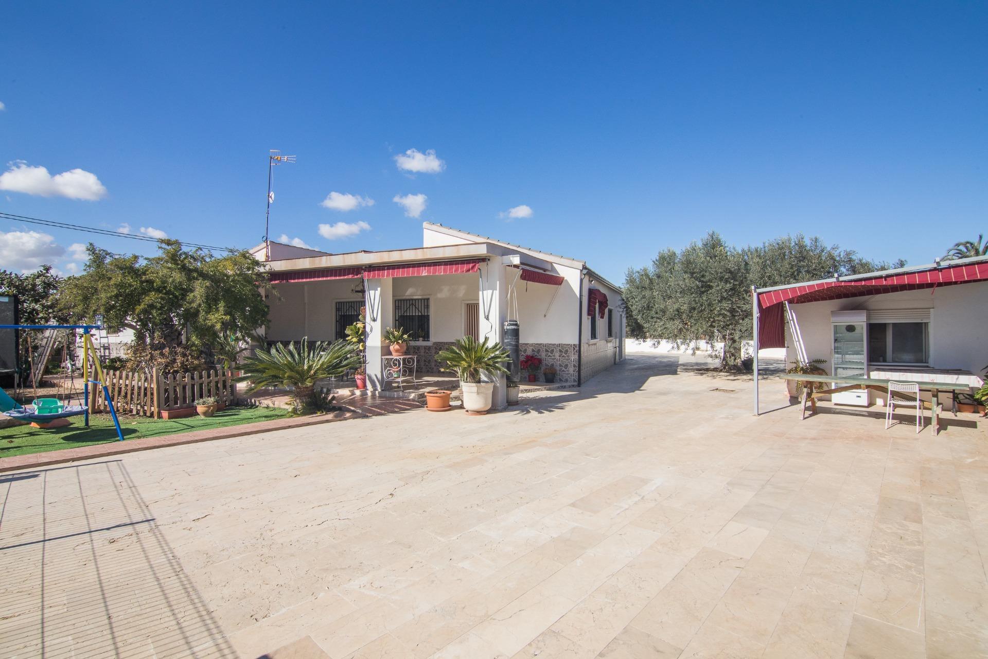 property image #0