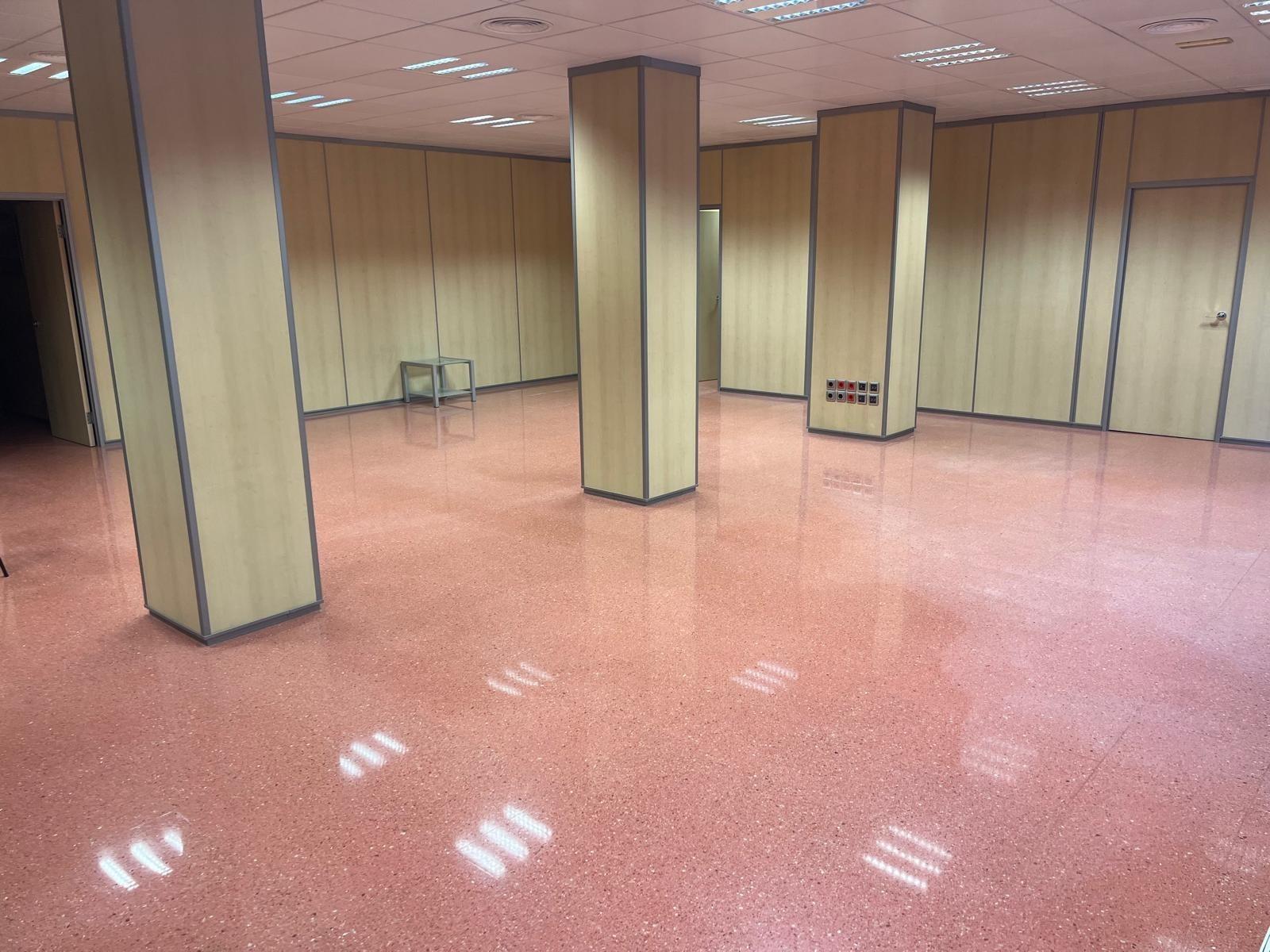 property image #3