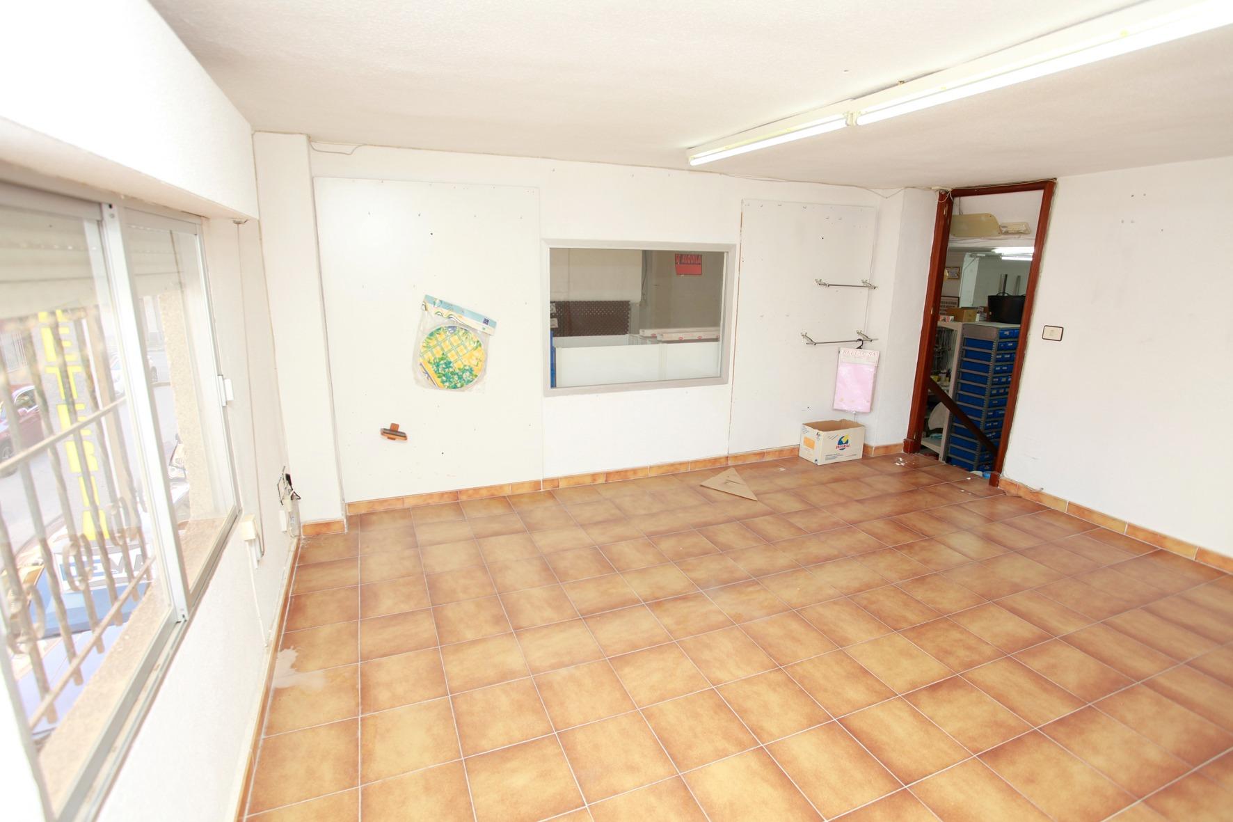 property image #1