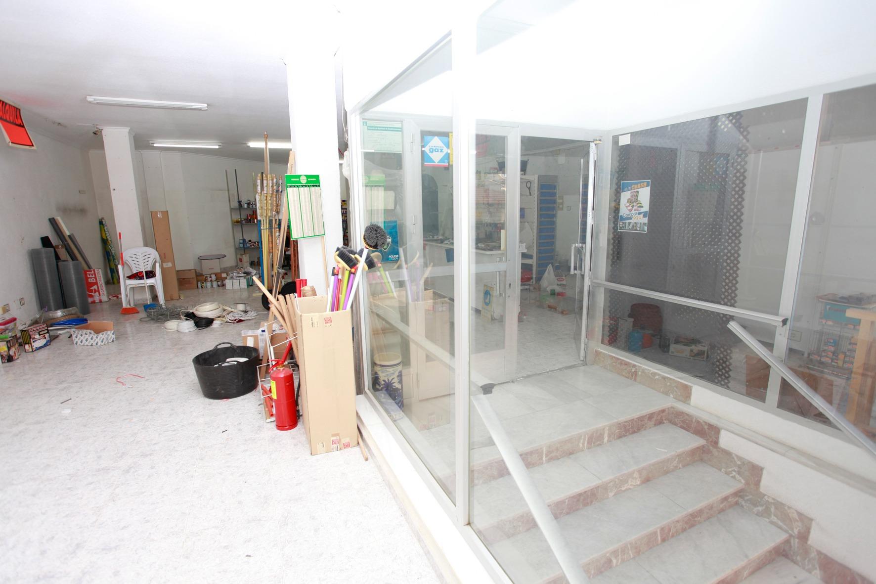 property image #3