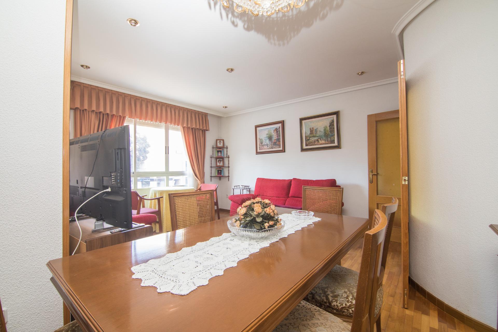 property image #3