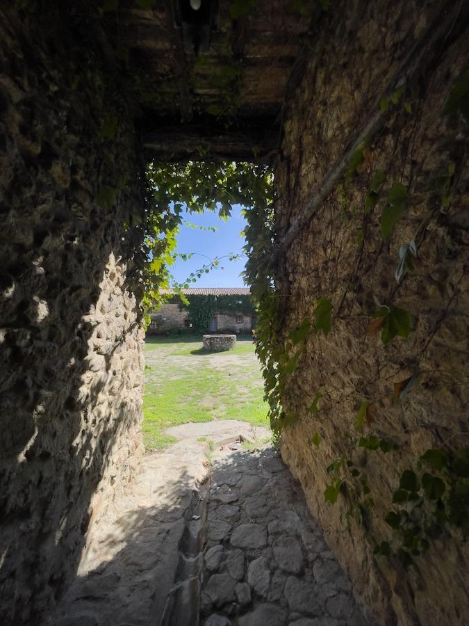 property image #3