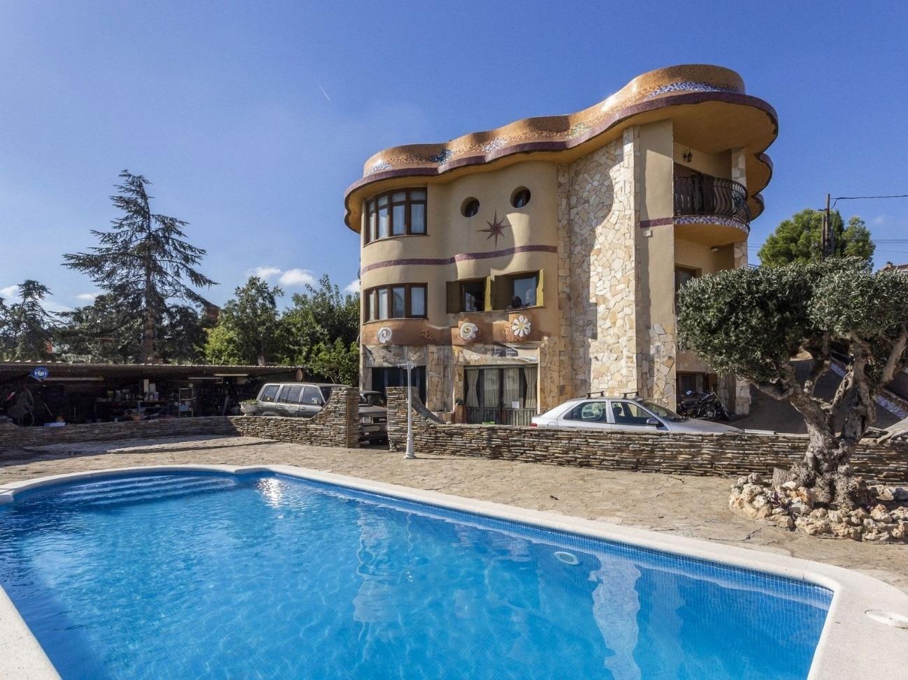 property image #0