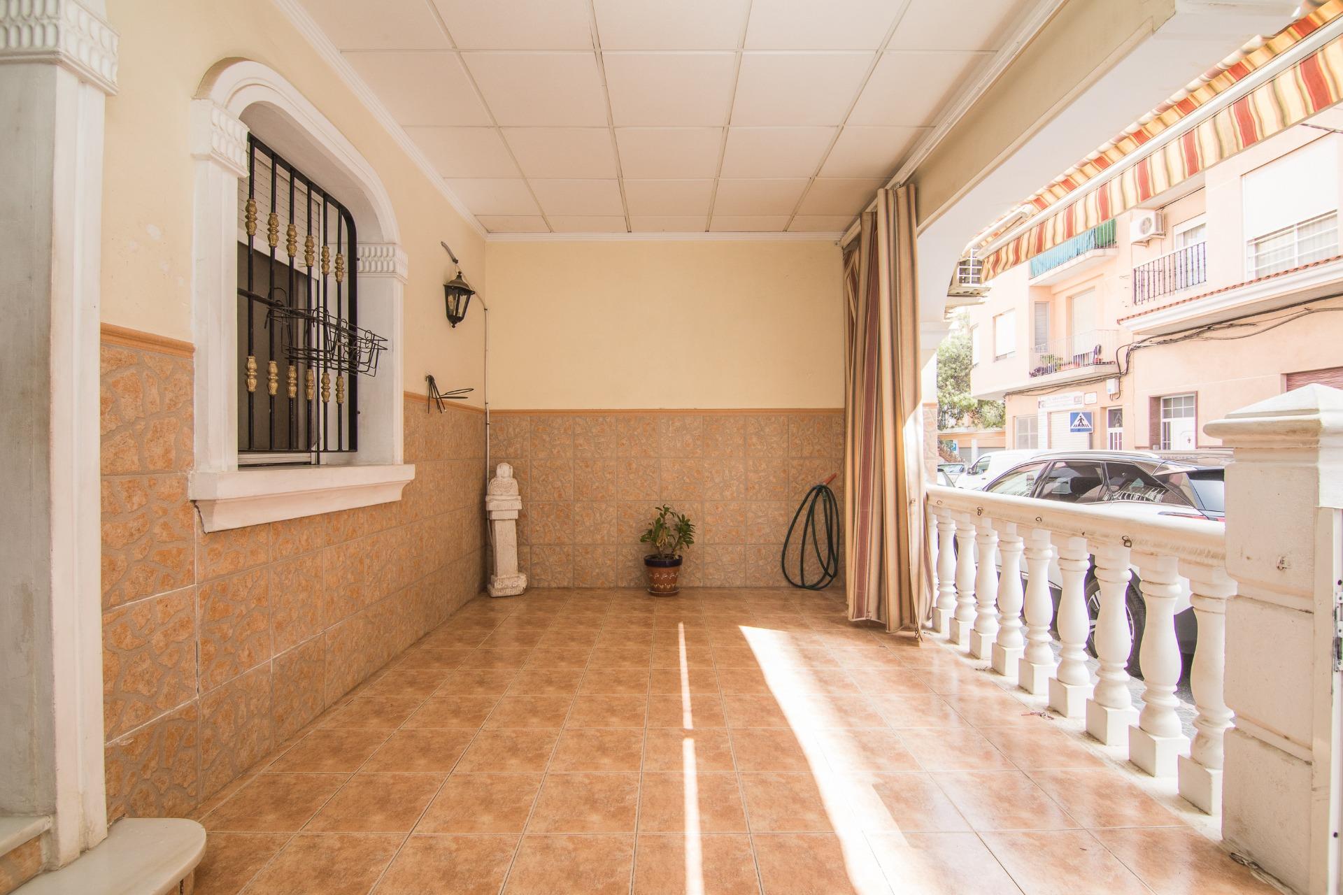property image #3