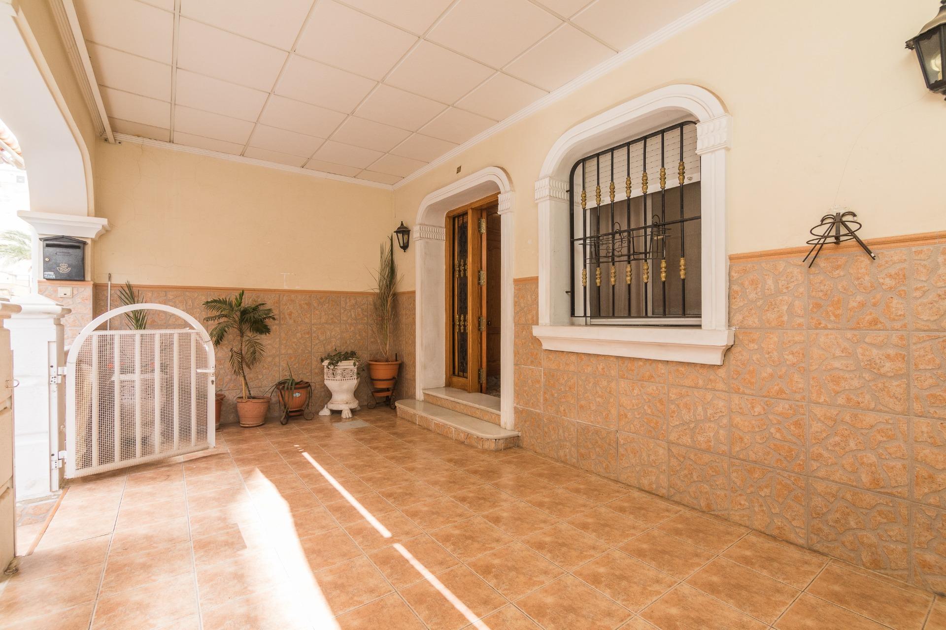 property image #4
