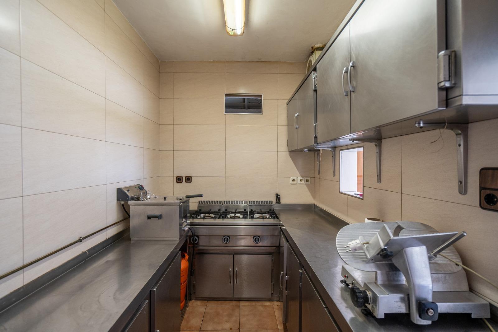 property image #3