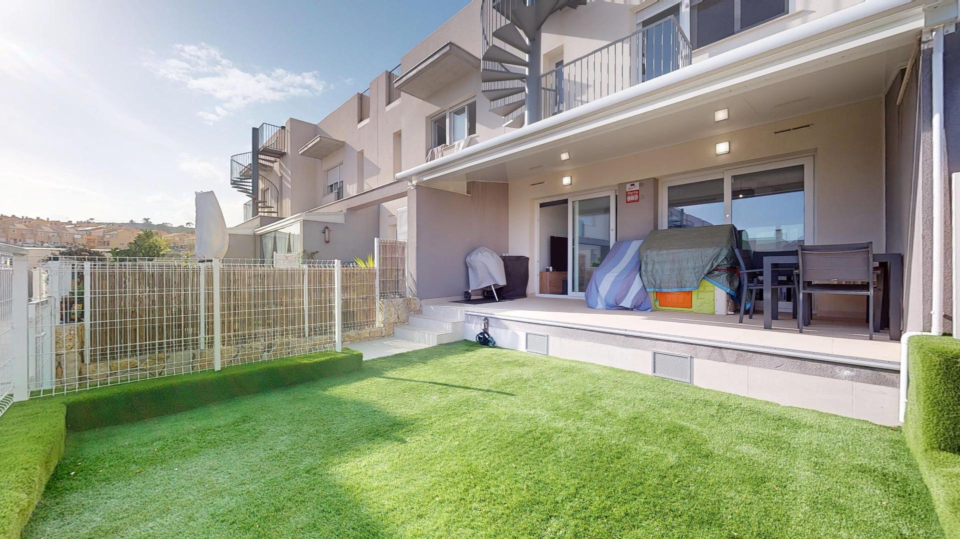 property image #1