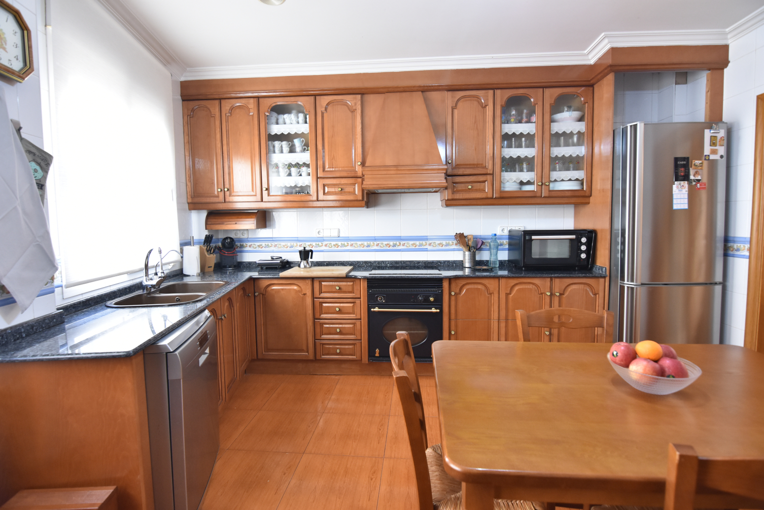property image #3