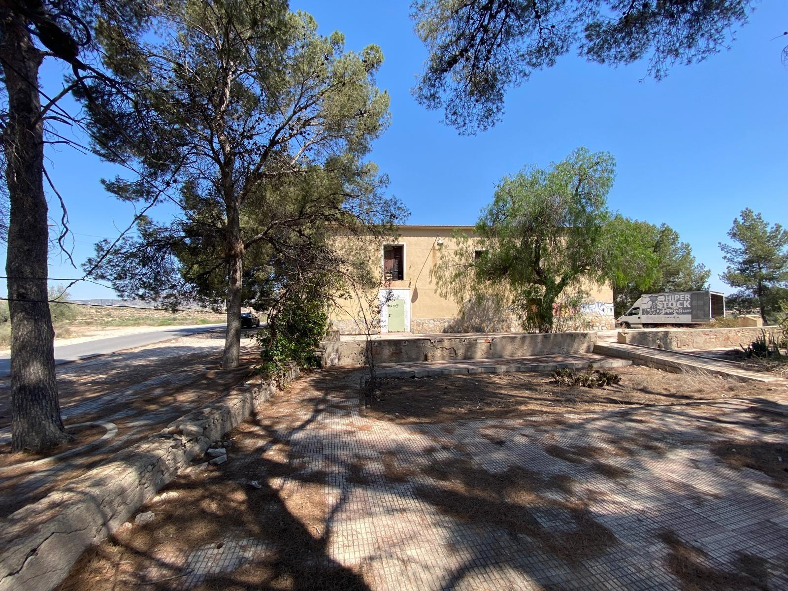 property image #2