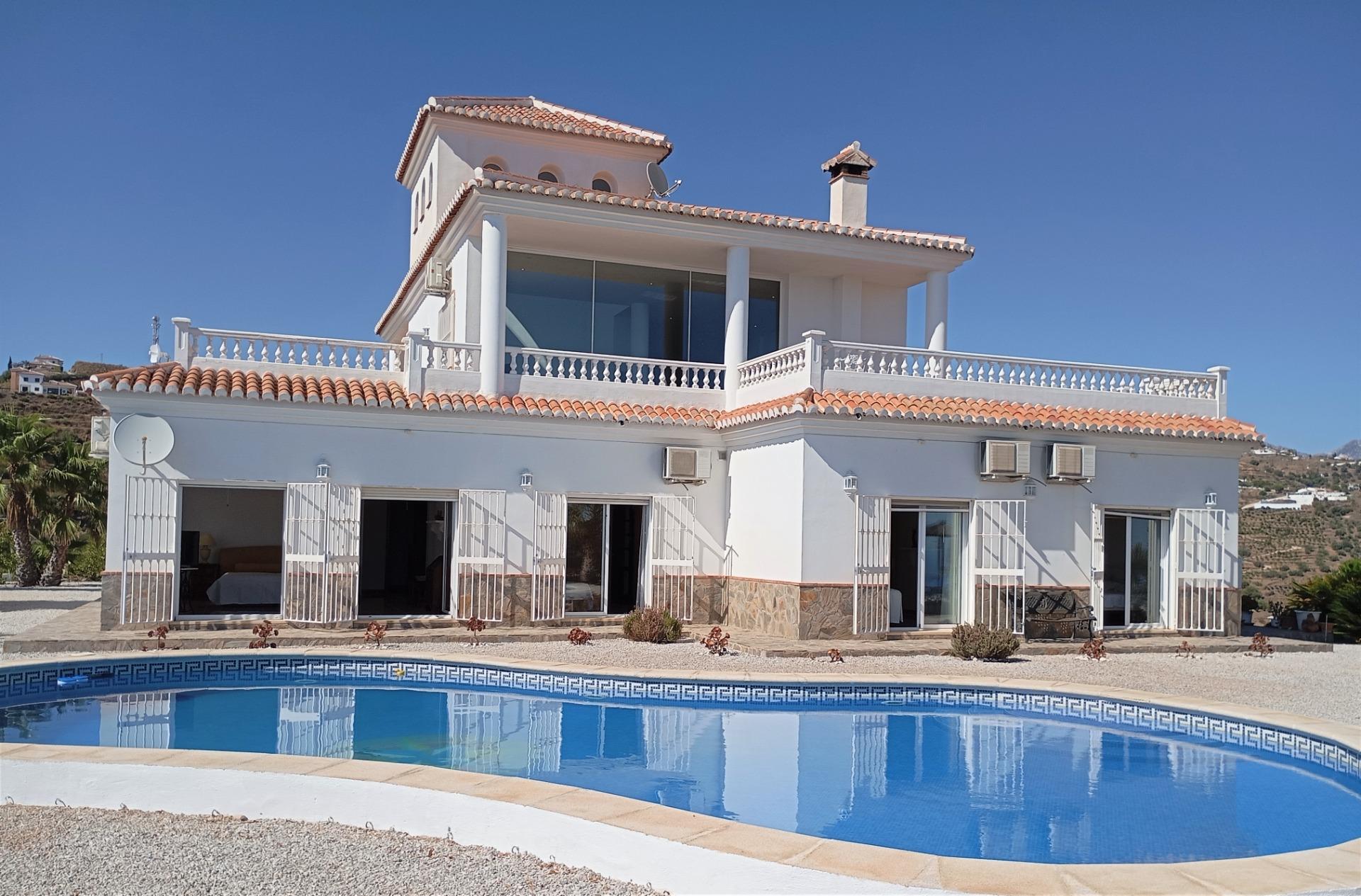 property image #0