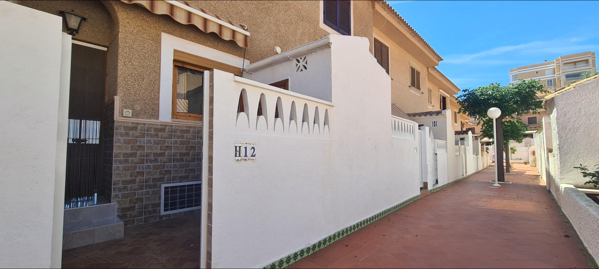 property image #2