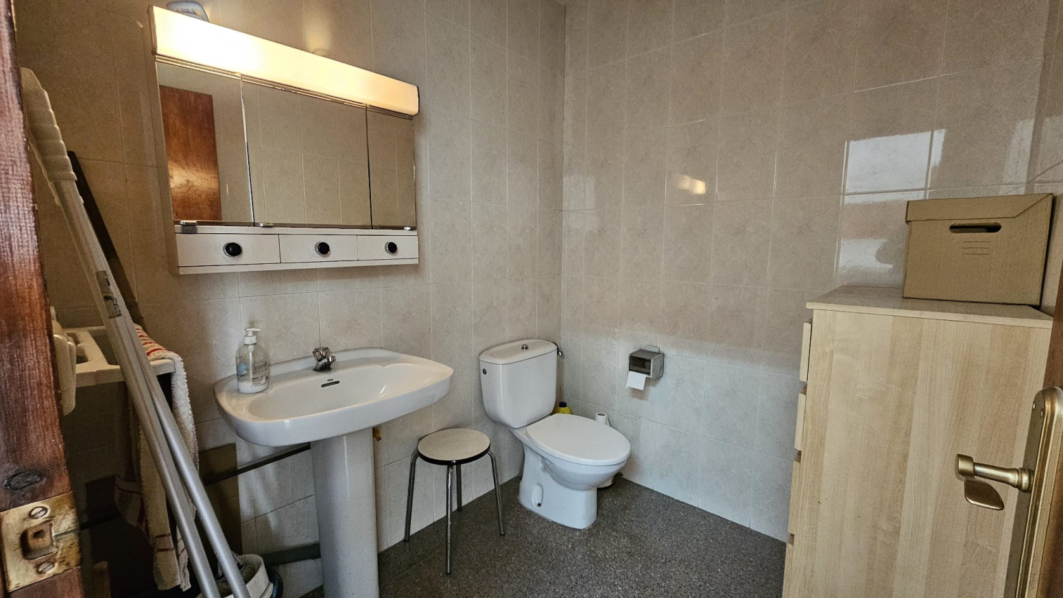 property image #4