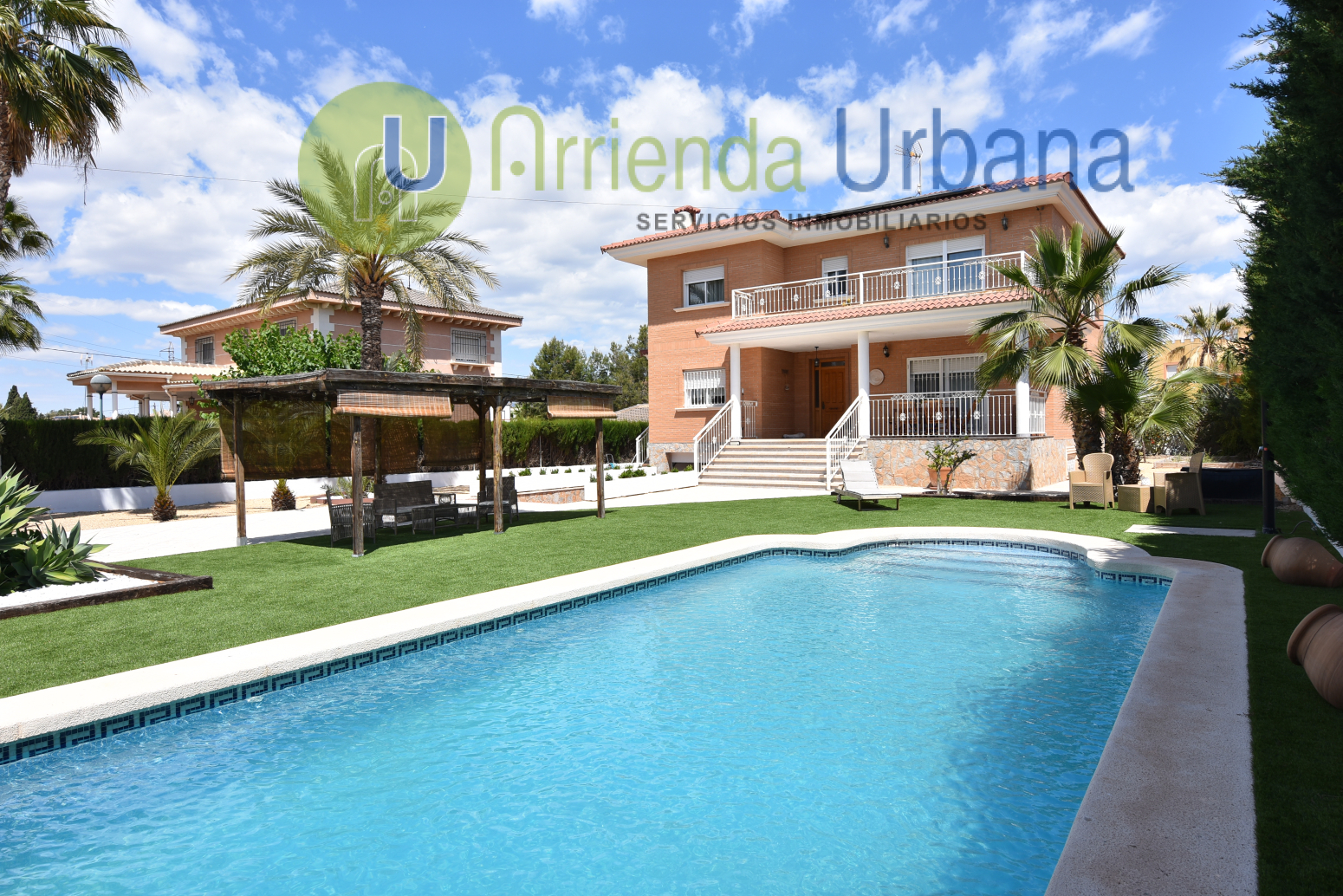 property image #3