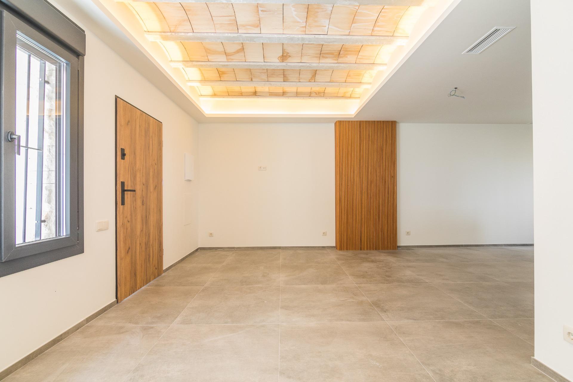 property image #0