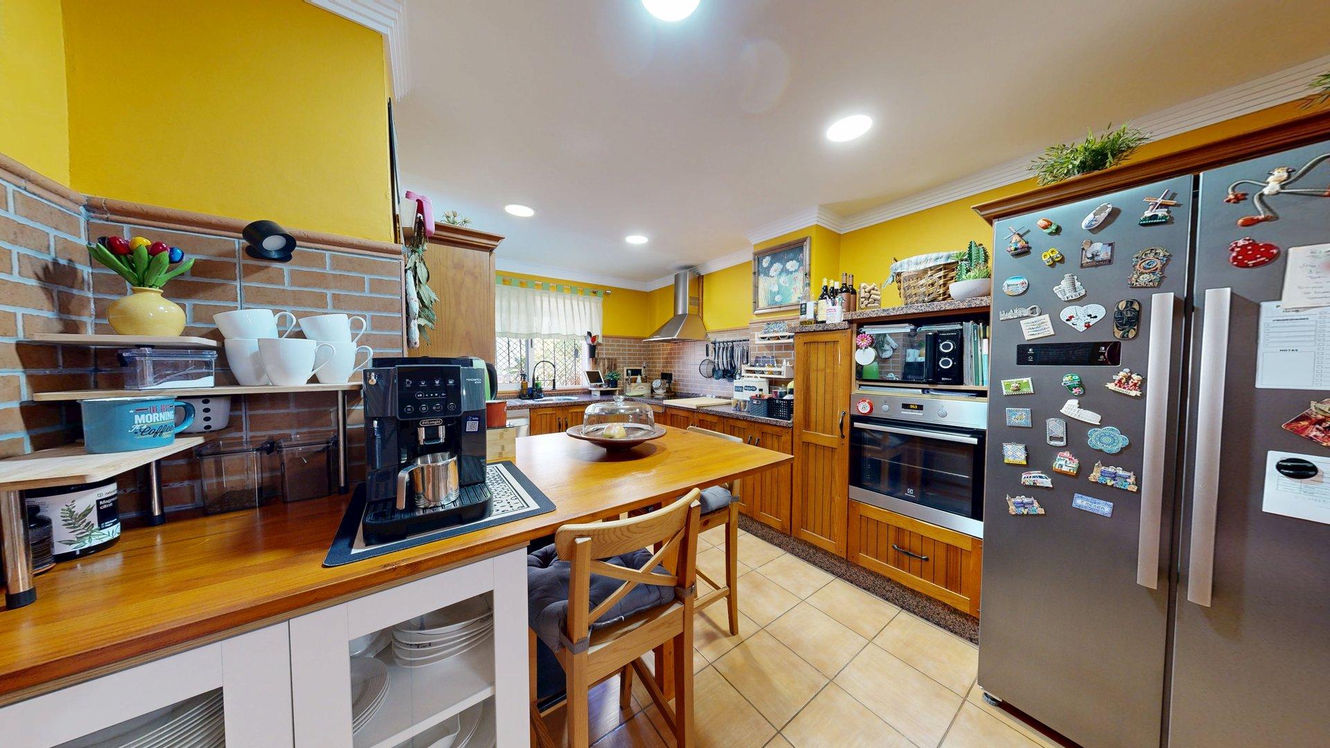 property image #2