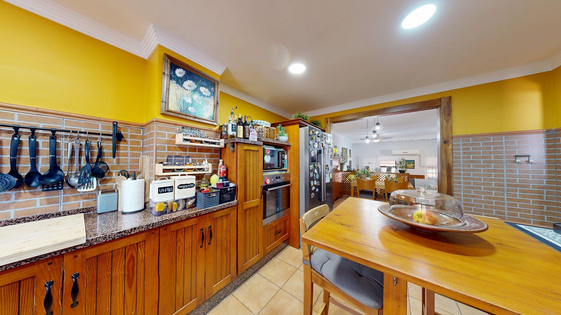 property image #4
