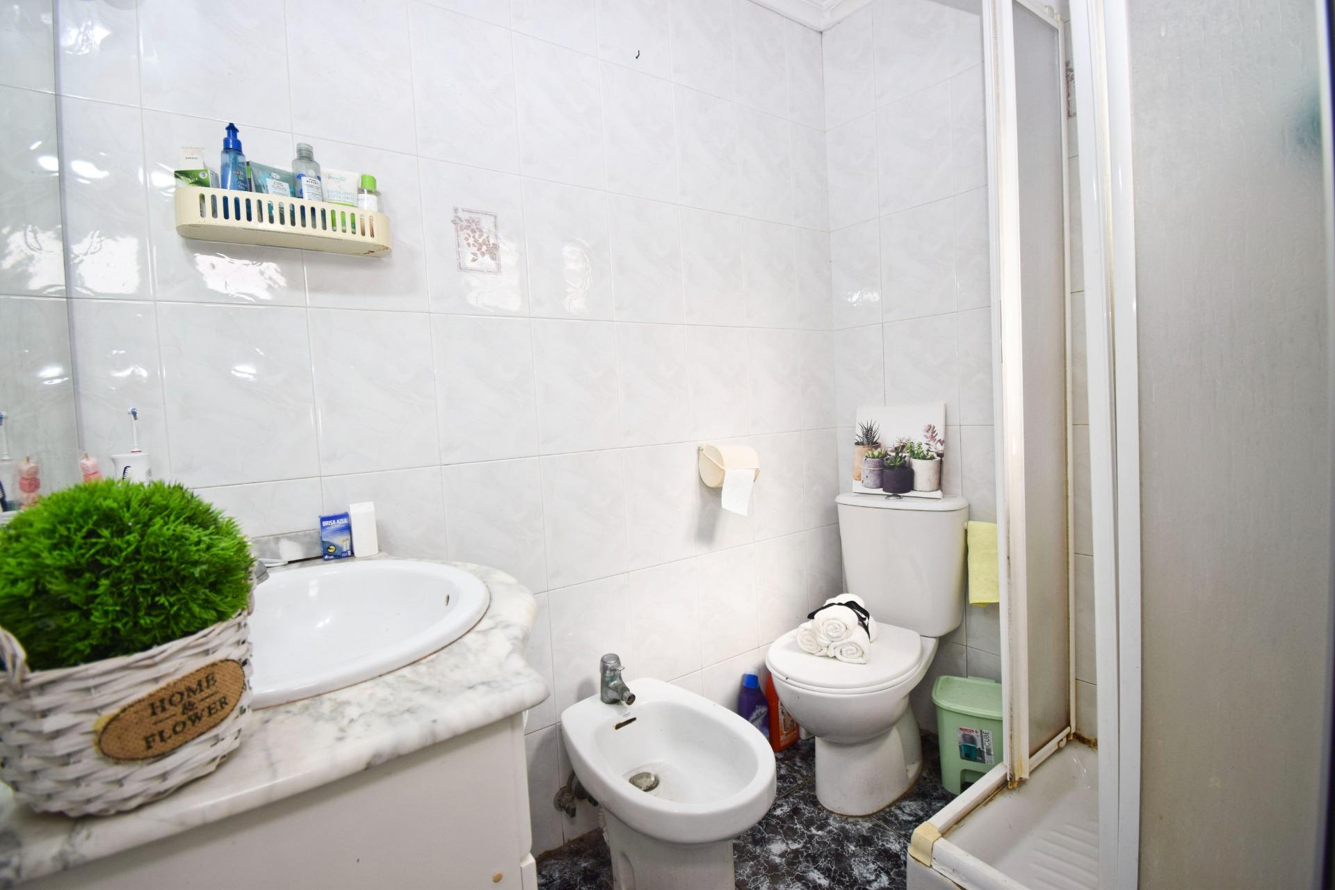 property image #3