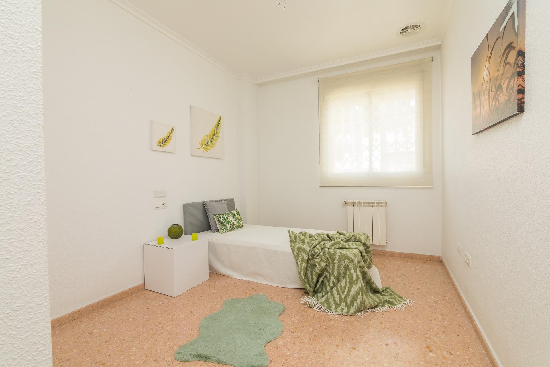 property image #3