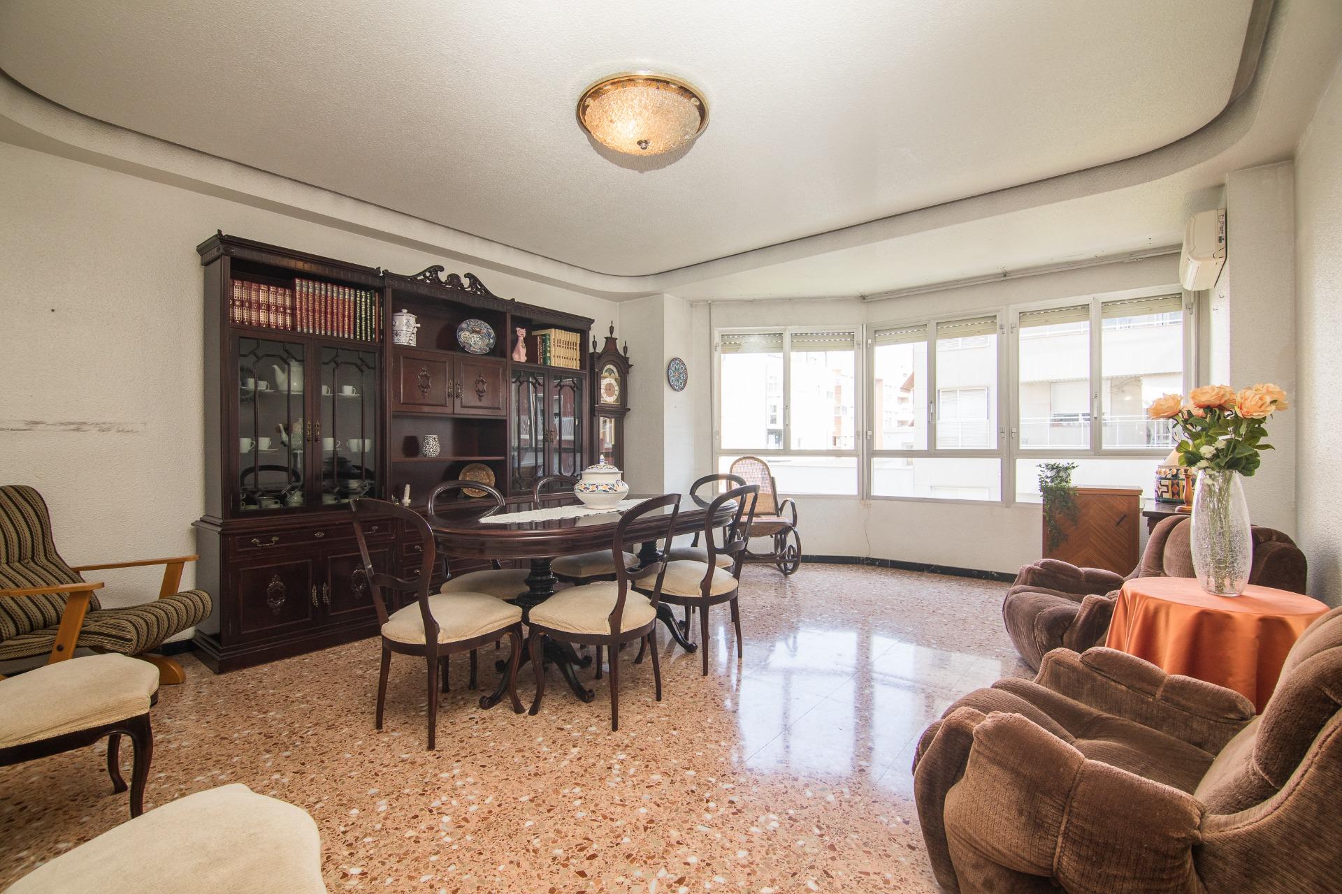 property image #2