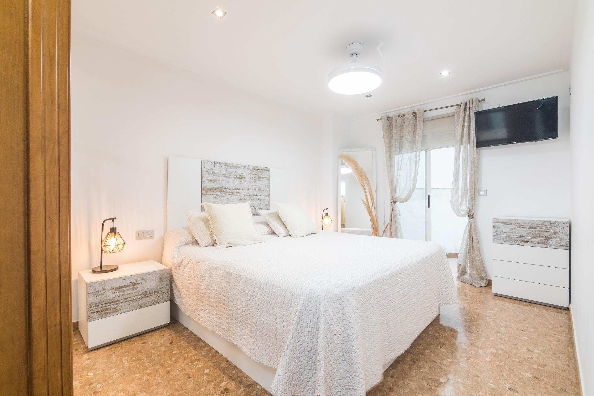 property image #3